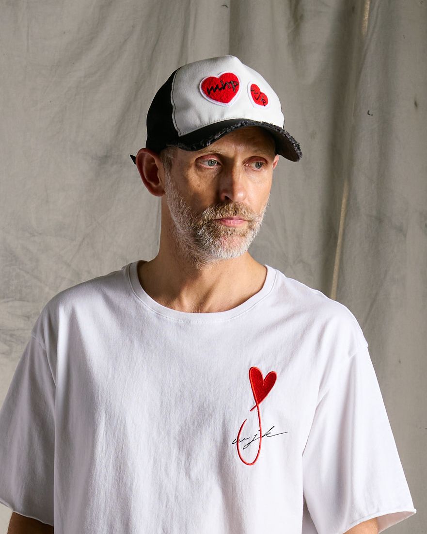 ☆先行予約☆Maison Honoré Paris× wjk  / 2ハートパッチ カットオフ メッシュキャップ / 2-heart patch cut-off mesh cap / white×red 【813 hw04k】