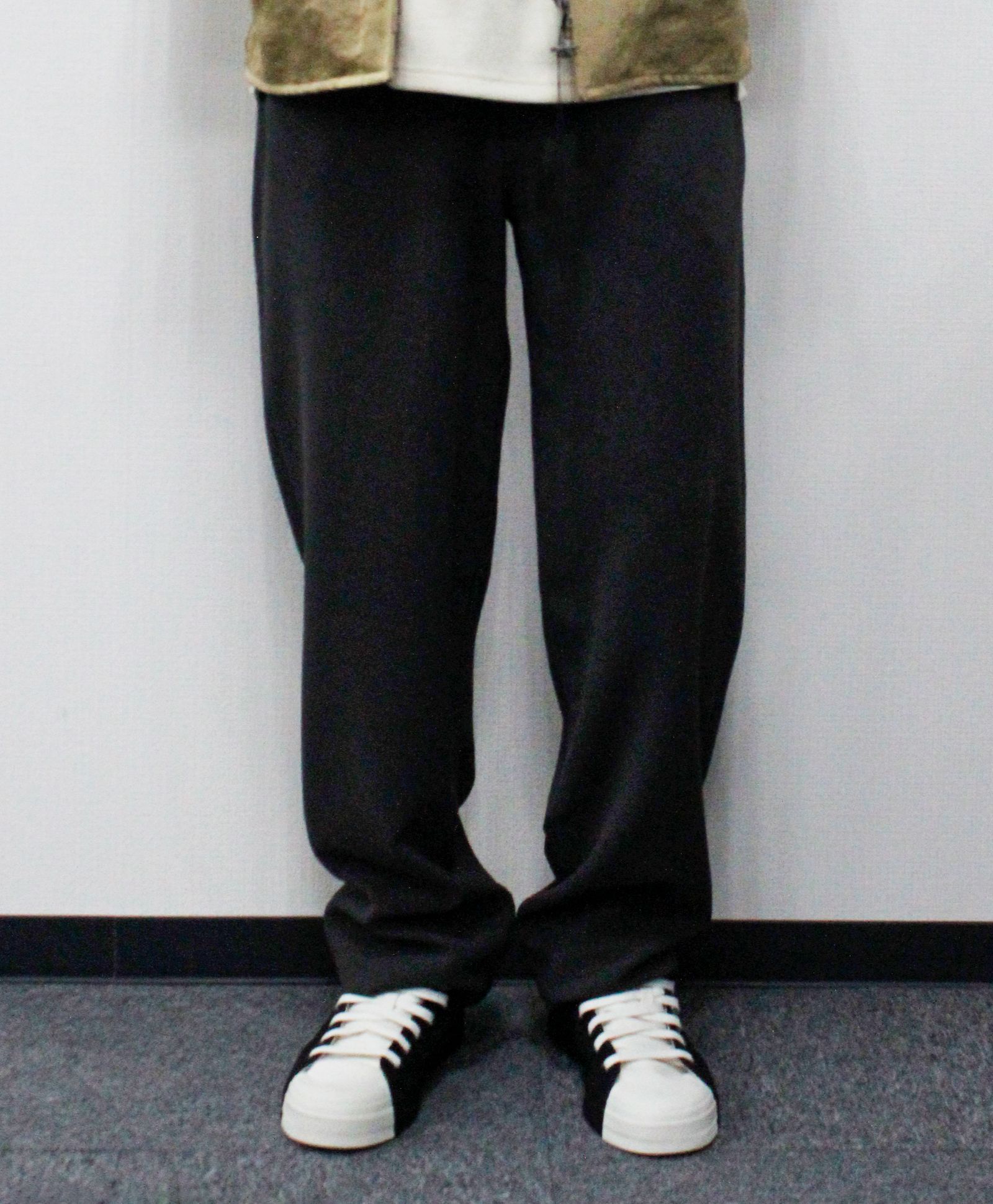 梳毛トップ調ダブルクロス リラックスワイドパンツ / チャコールグレー [66004]