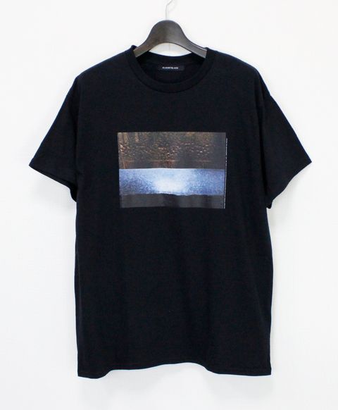 クルーネック プリントTシャツ / CREW NECK PRINT T  / BLACK [IN-CS08]