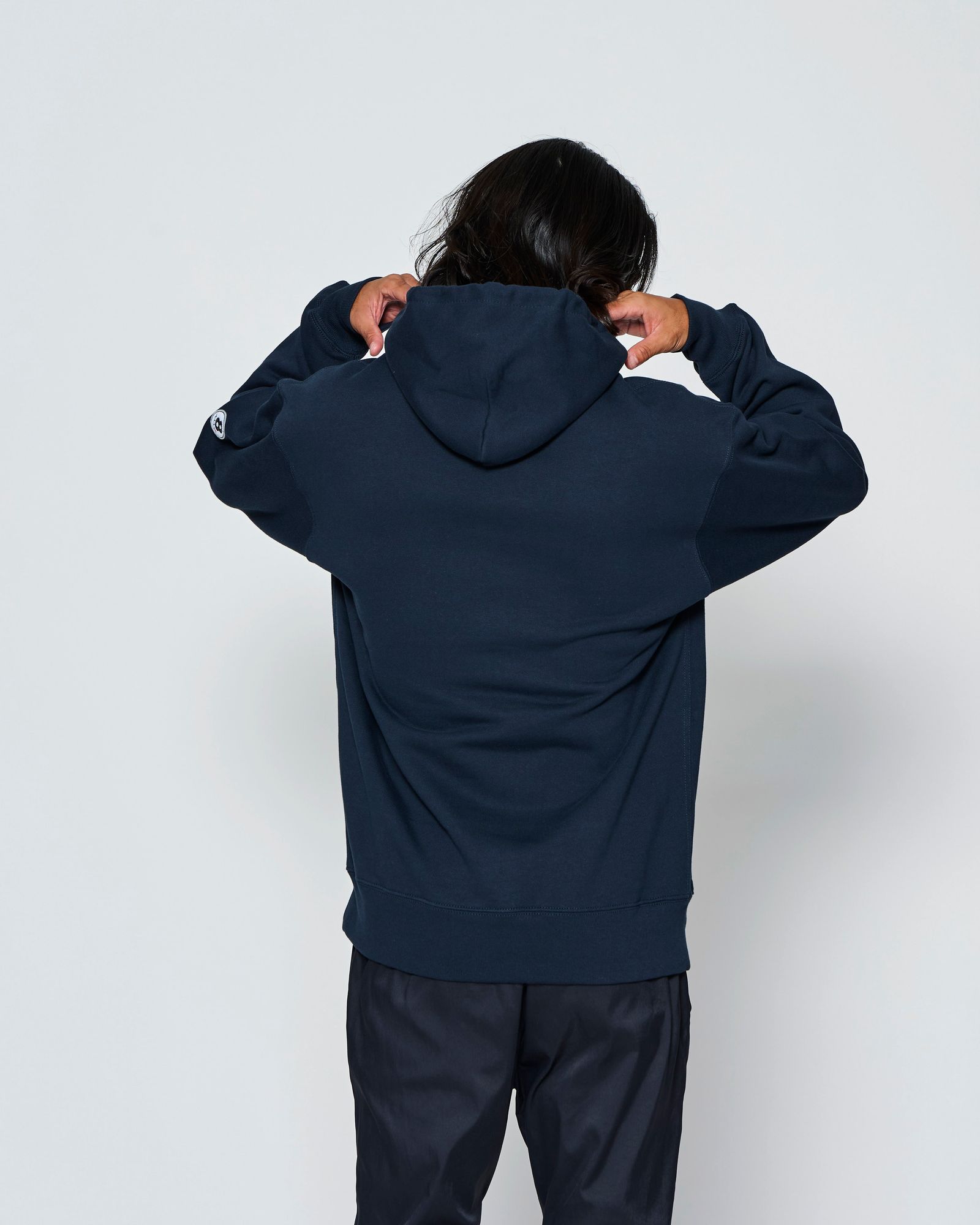 ☆先行予約☆muta MARINE × ACANTHUS  / Wネームロゴフーディー / プルオーバーパーカー /  W-name logo hoodie / NAVY【MA2726】