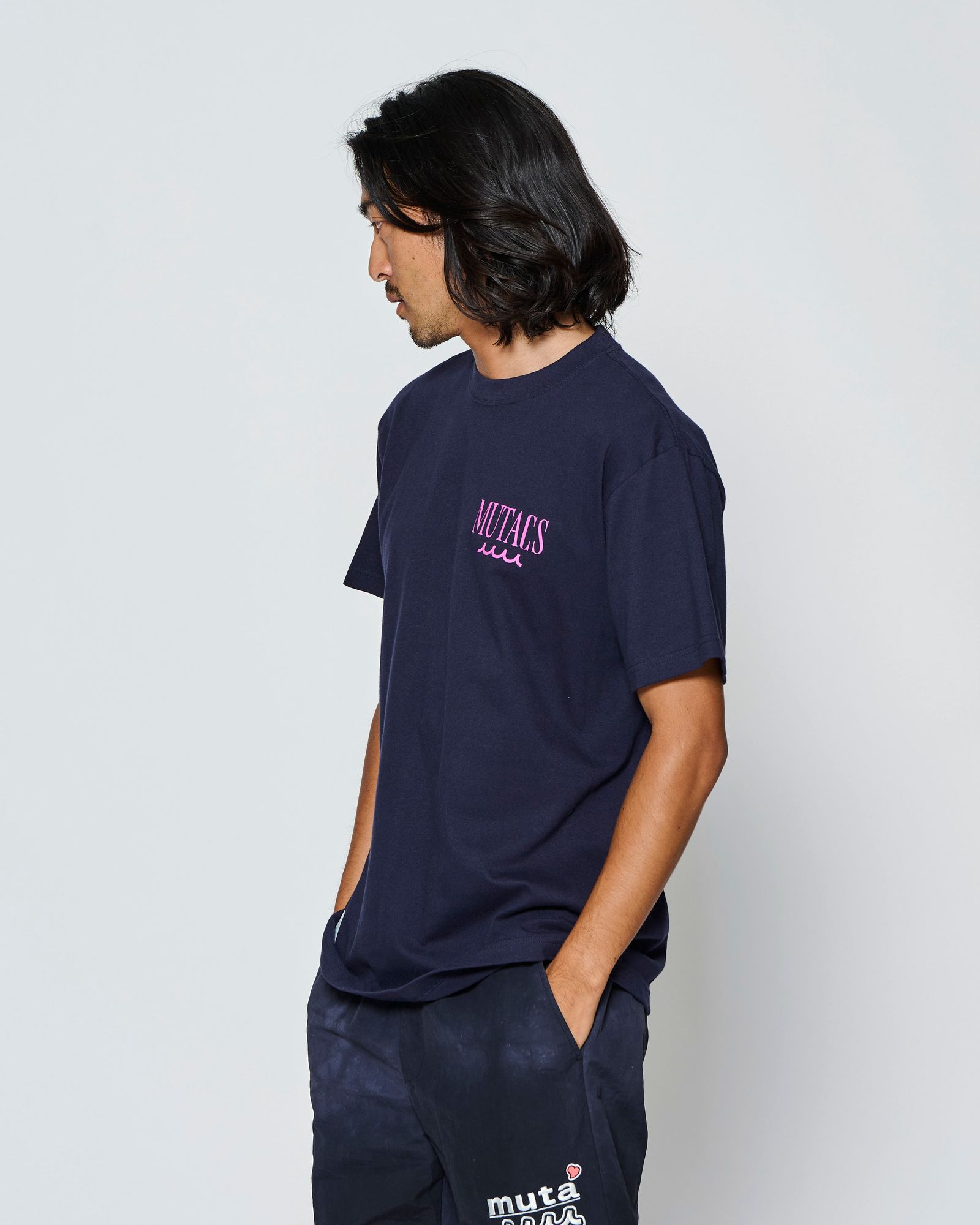 ☆先行予約☆muta MARINE × ACANTHUS  / サーフマンTシャツ /  Surf Man Tee / NAVY【MA2719】