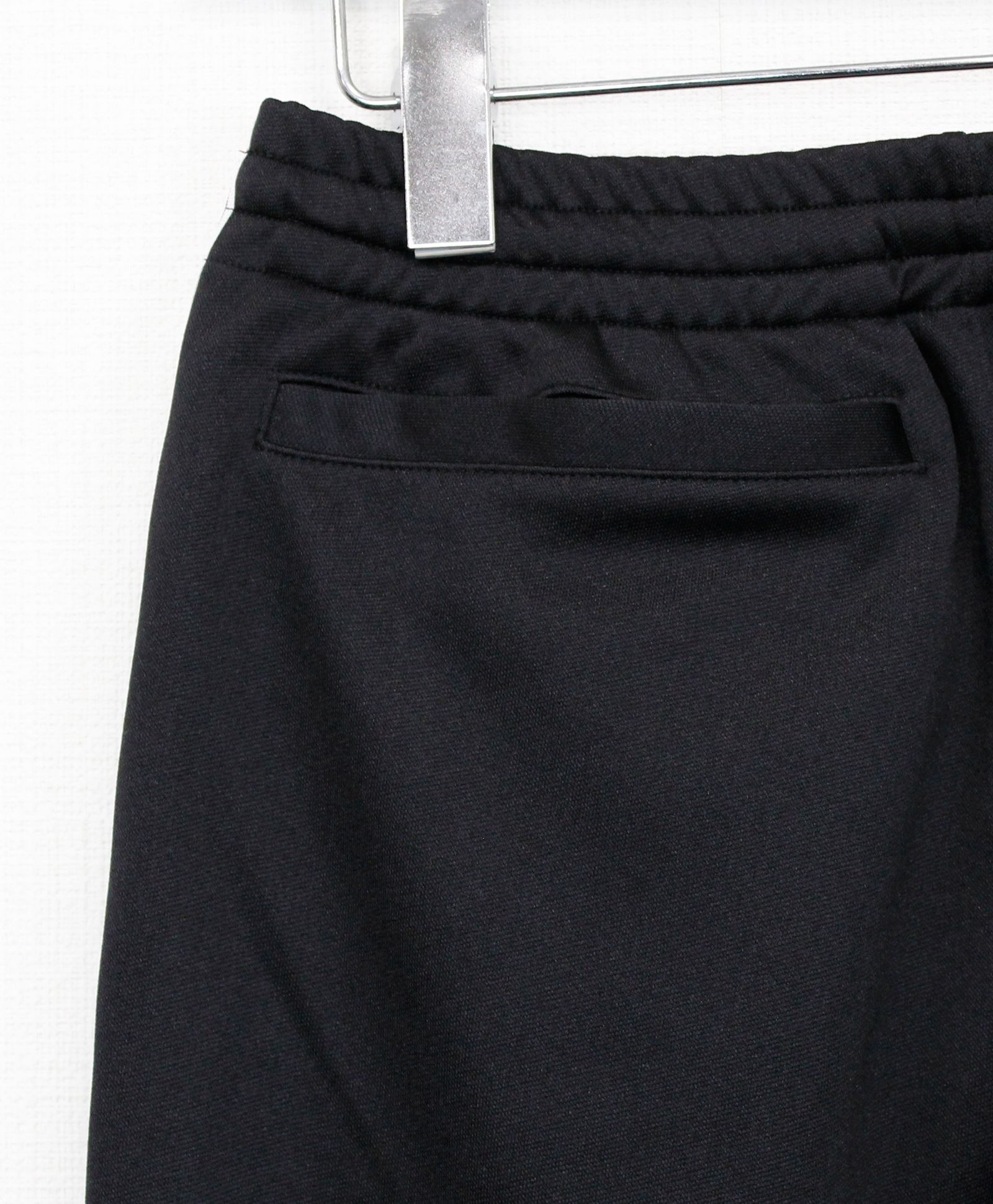 サイドラインジャージパンツ / Tiphanie - Side Line Pants / BLACK × RED