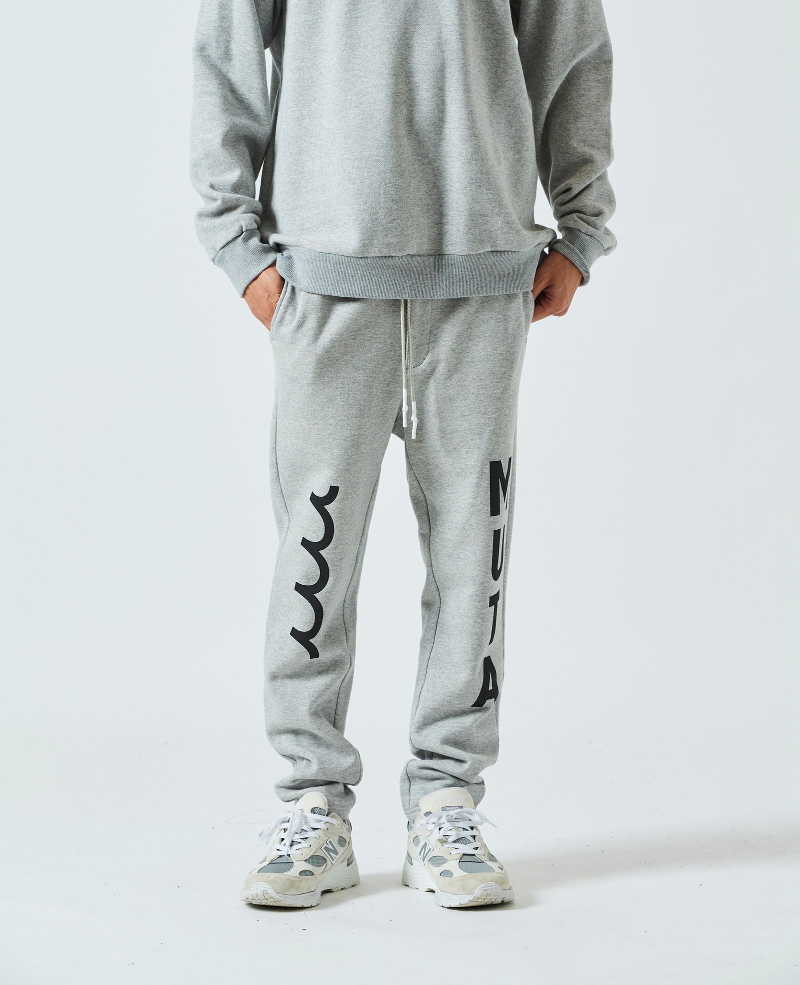 ACANTHUS - ACANTHUS x muta MARINE / muta Narrow Sweatpant / GREY