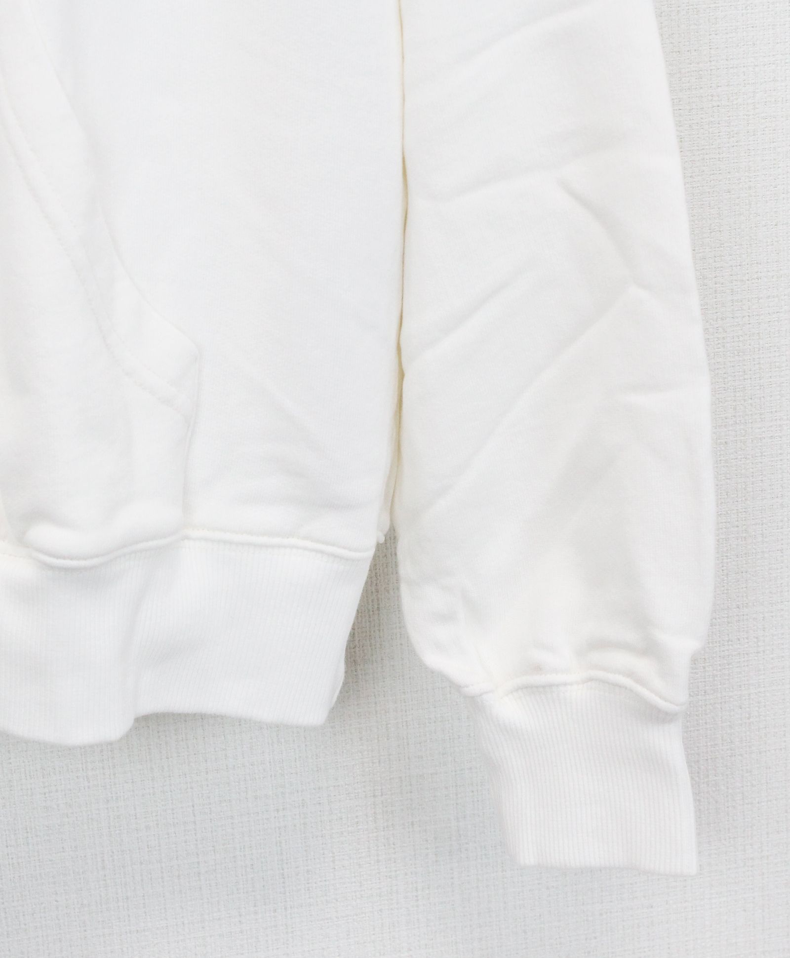 プルオーバーパーカー / ESSENTIAL HOODIE  / WHITE 【HMW 790】