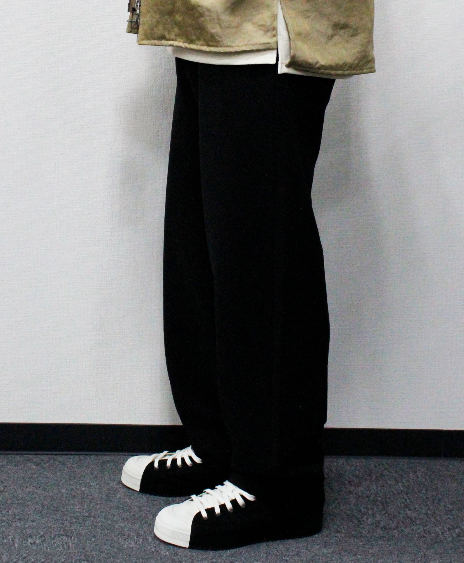 梳毛トップ調ダブルクロス リラックスワイドパンツ / ブラック [66004]