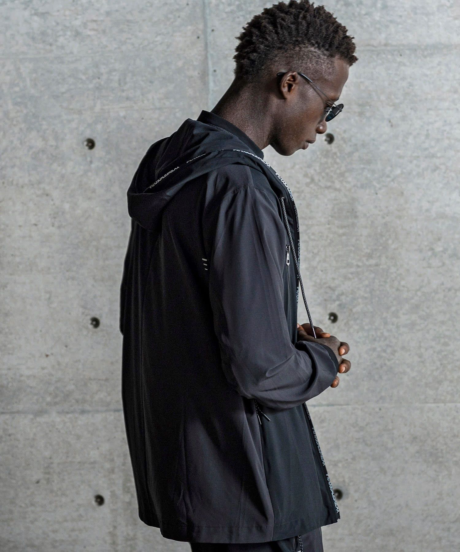 バイカラーランニングパーカー / ブラック【USO-26034】