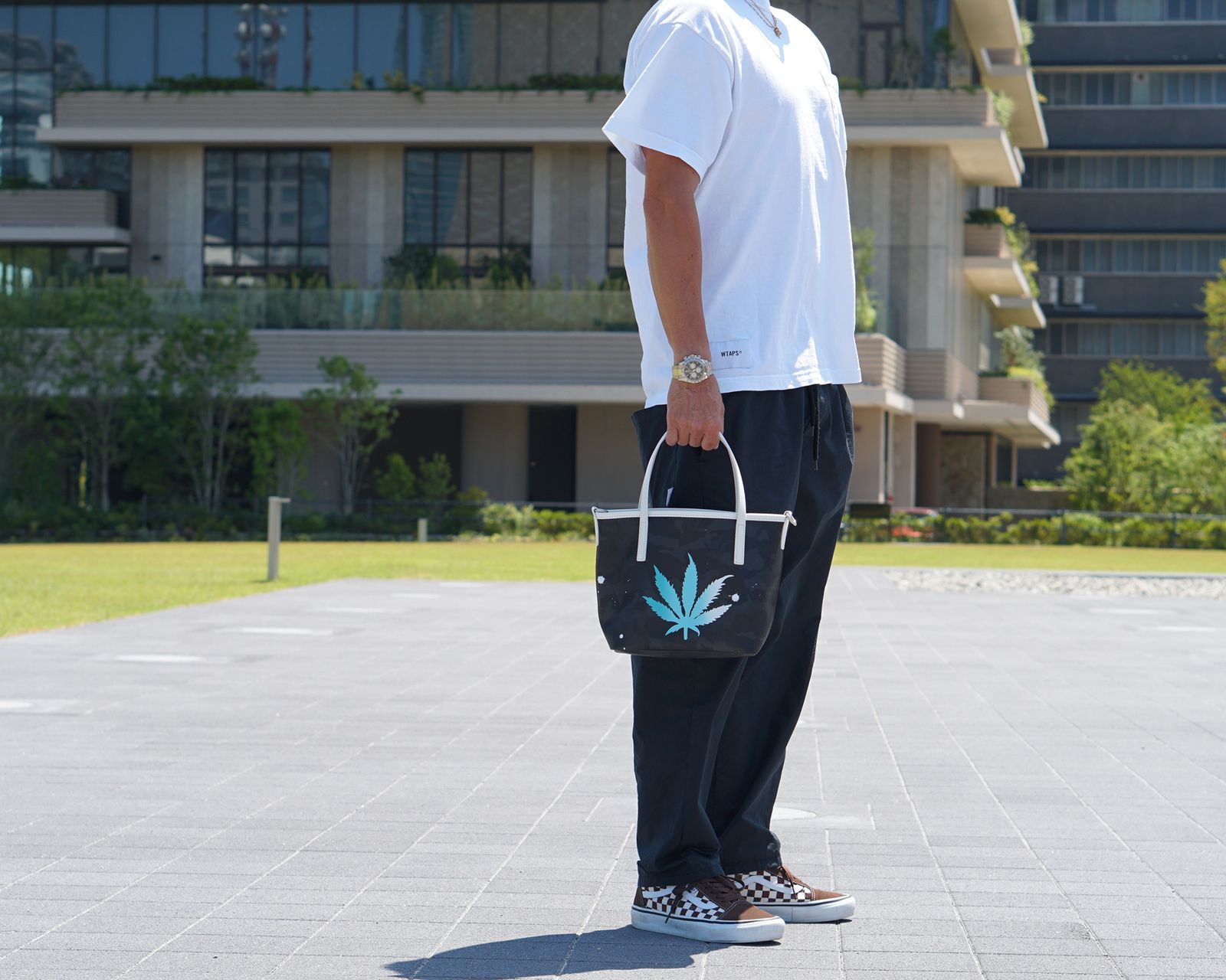 ☆予約商品☆GENTIL BANDIT 14th Anniv. Ltd トートバッグPM / ブラックカモ×ホワイト（リーフ） [GBLP14-PM-BWR]