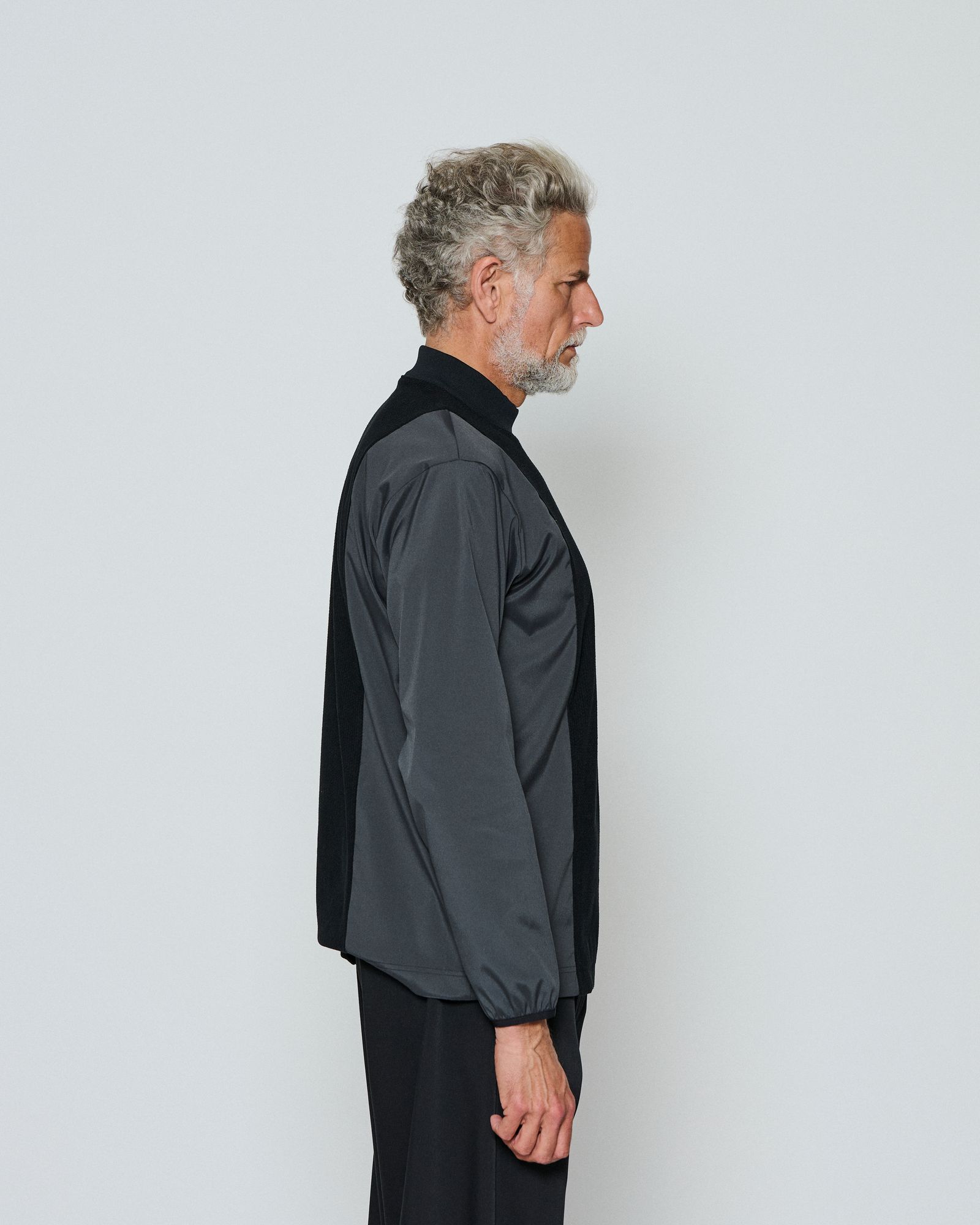 ☆先行予約☆  モックネックL/Sトップ / Split Mockneck L/S Top / BLACK(BODY) CHARCOAL(ARM)【CT2609】