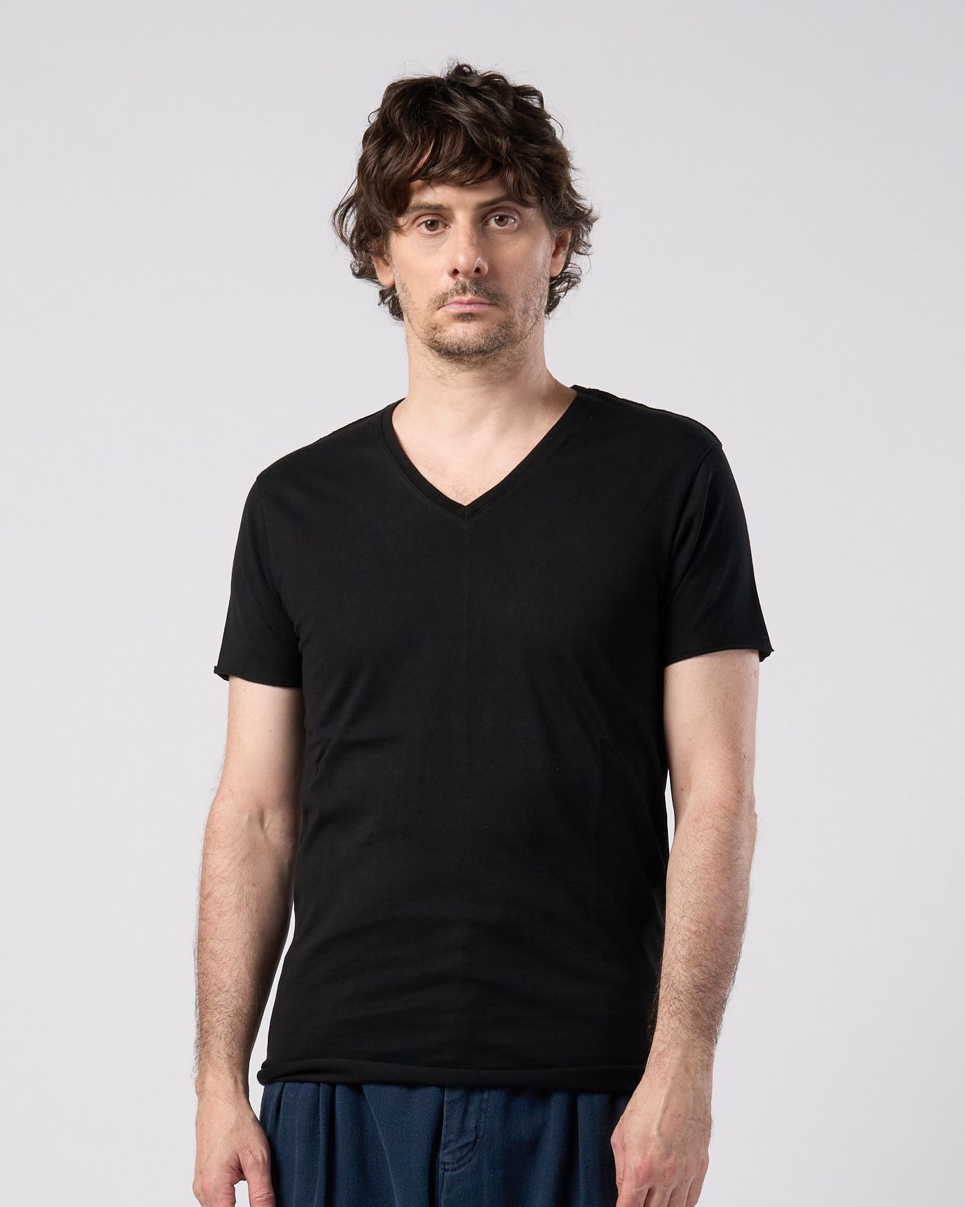 ☆先行予約☆ wjk  / スリムカットオフVネック半袖Tシャツ / slim cut-off V-neck S/S / deep black【7004 js01k】