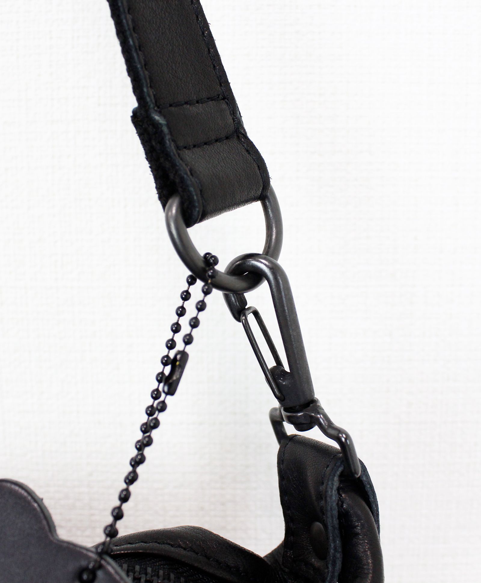 オイルドカウレザー・ミニショルダーバッグ / ブラック / Oiled Cow Leather Mini Shoulder Bag / B - Black【DCD-01346】