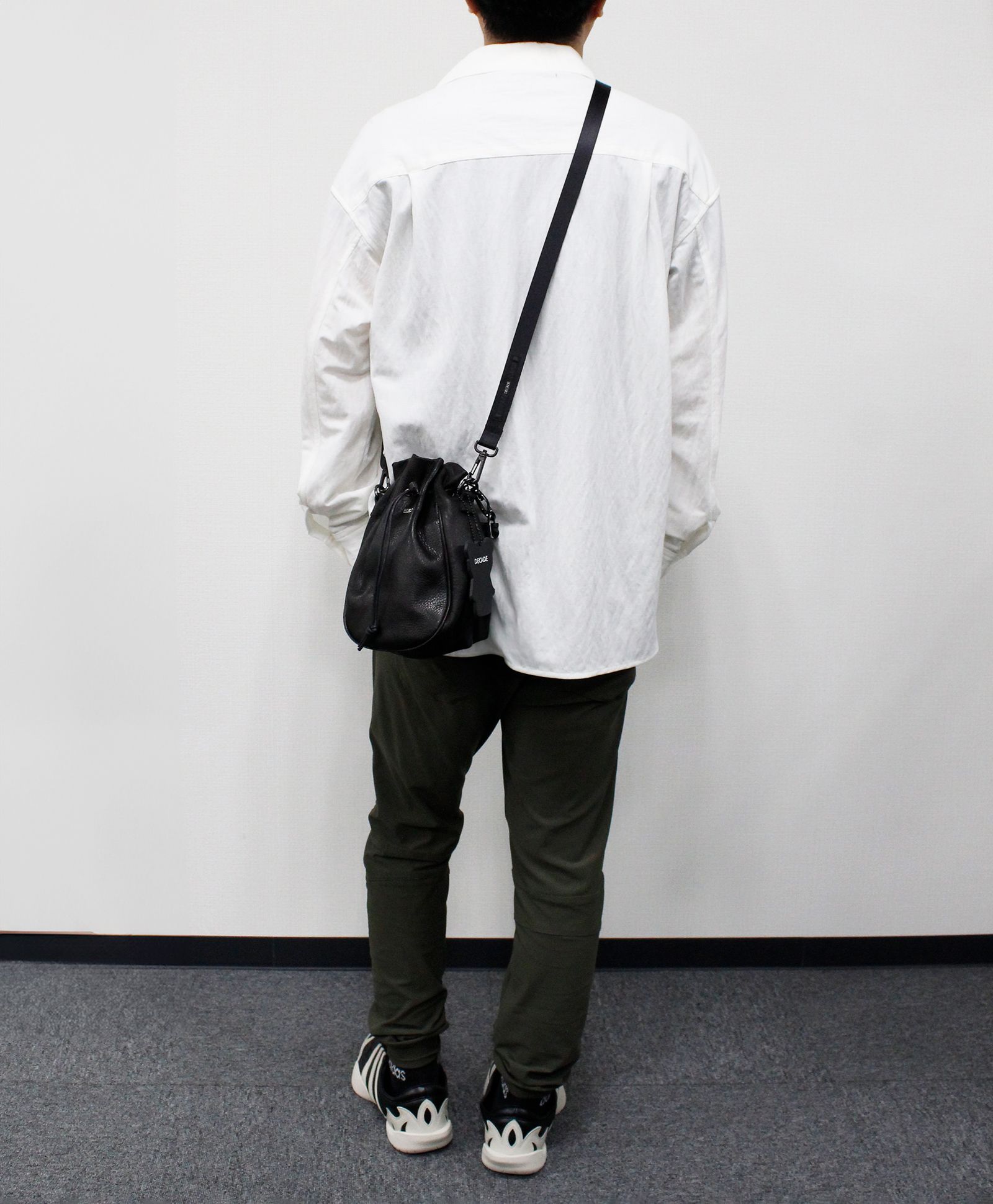 STYLE NO. 647