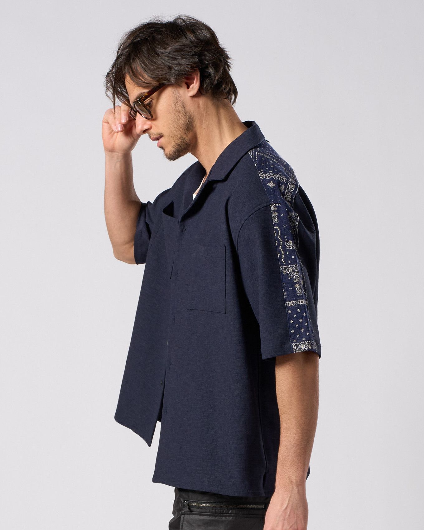☆先行予約☆ バンダナプリントパネルオープンカラーシャツ /  bandana print panel open shirt / NAVY [4401 pe48i]
