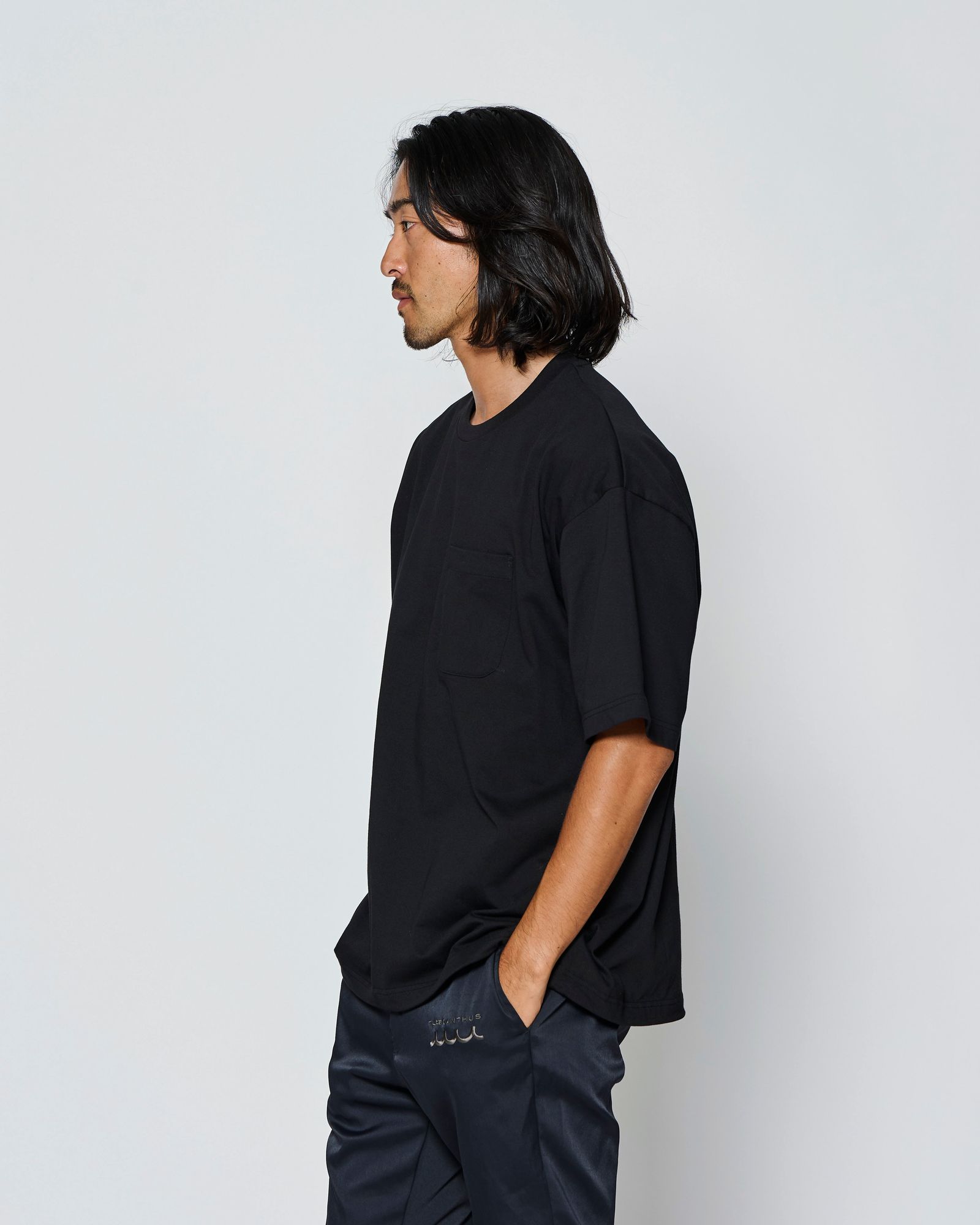 ☆先行予約☆muta MARINE × ACANTHUS  / ドローコード付きポケットTシャツ /  Drawstring Pocket Tee / BLACK【MA2724】