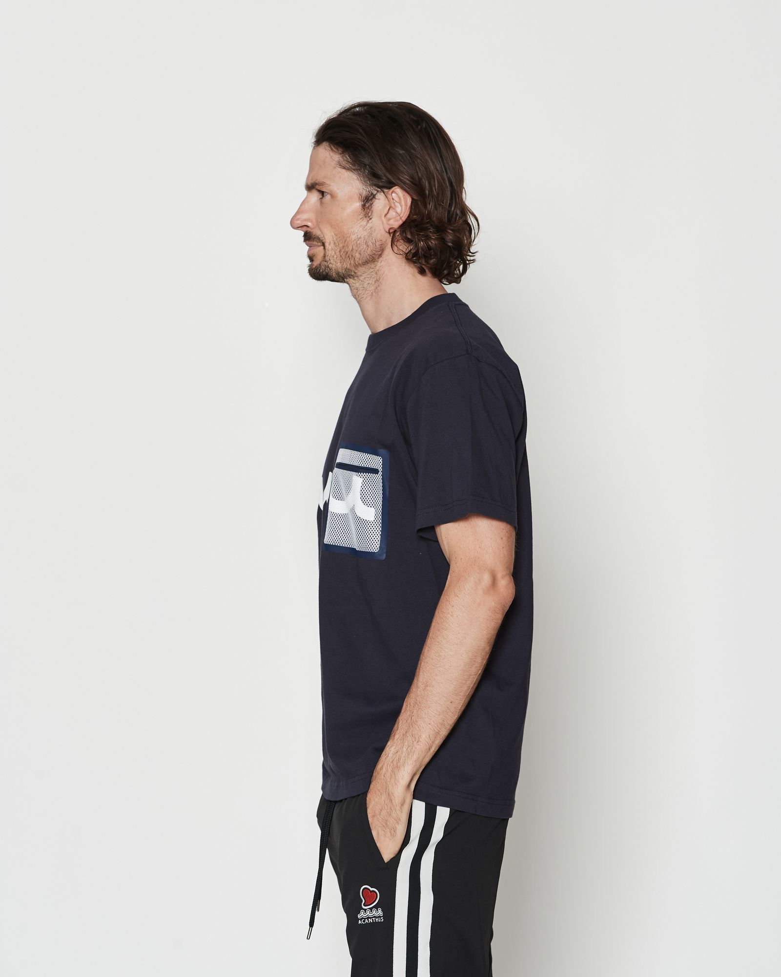 ☆先行予約☆muta MARINE × ACANTHUS  / メッシュトリミングポケットTシャツ  /  Mesh Trimming Pocket Tee / NAVY【MA2615】