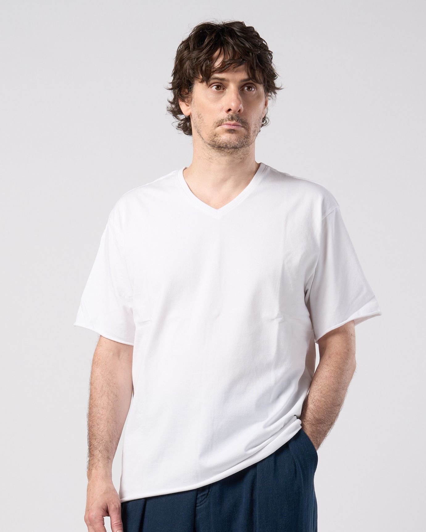 ☆先行予約☆ wjk  / カットオフVネック半袖Tシャツ / cut-off V-neck S/S / white【7002 js01k】