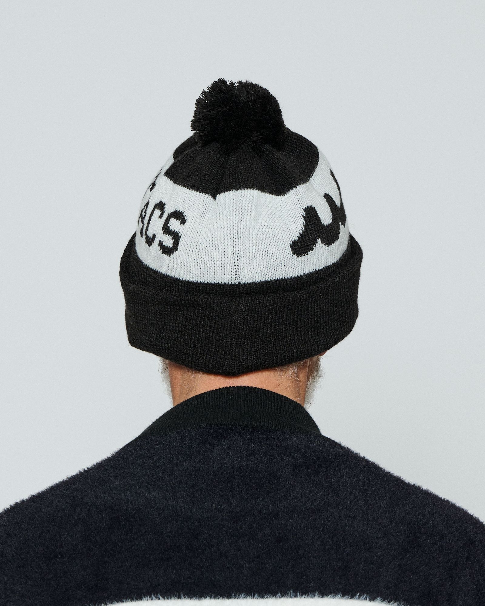 ☆先行予約☆ muta MARINE × ACANTHUS / ニットキャップ / Wave Logo Pom-pom Knit Cap / BLACK 【MA2664】
