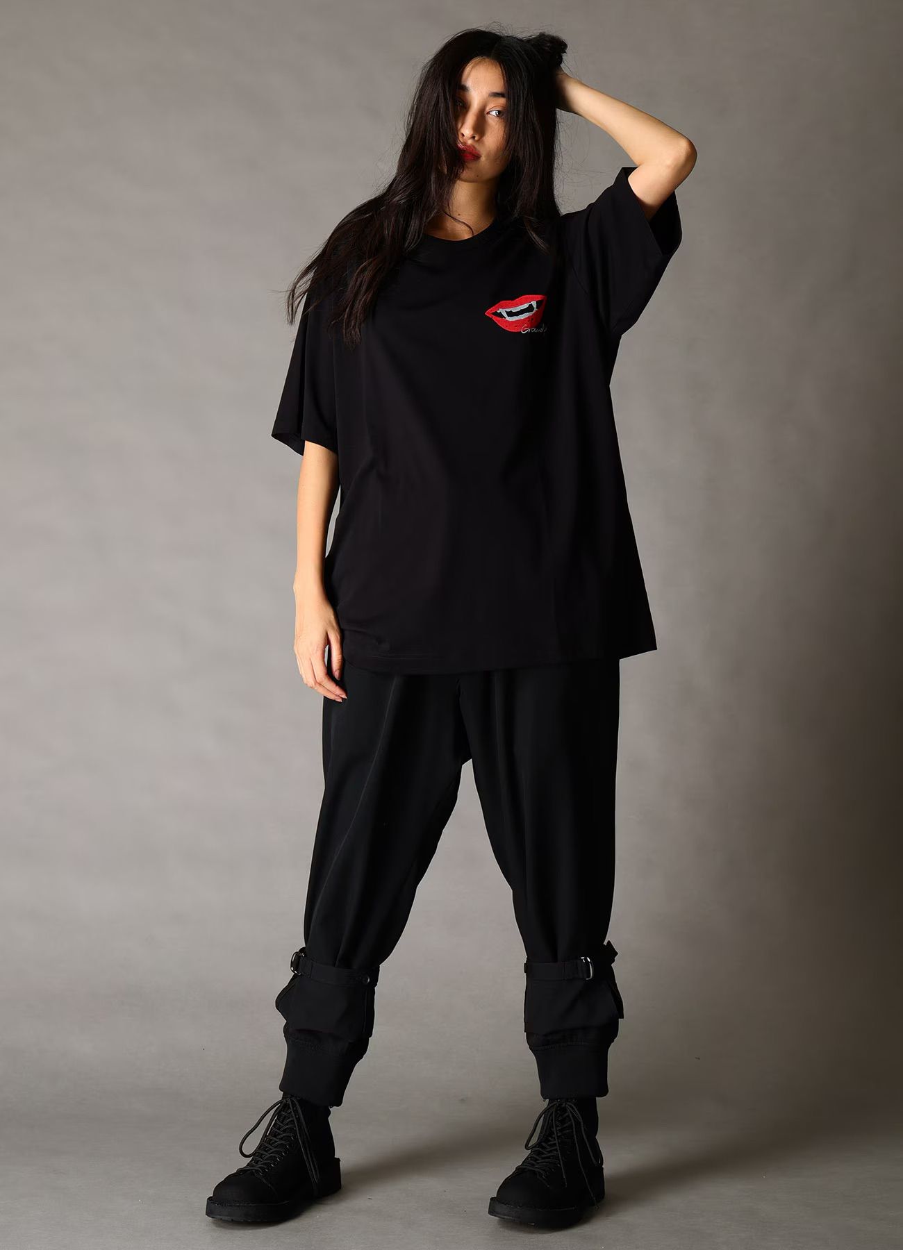 LIP T-SHIRT / BLACK [GQ-T01-071-1]