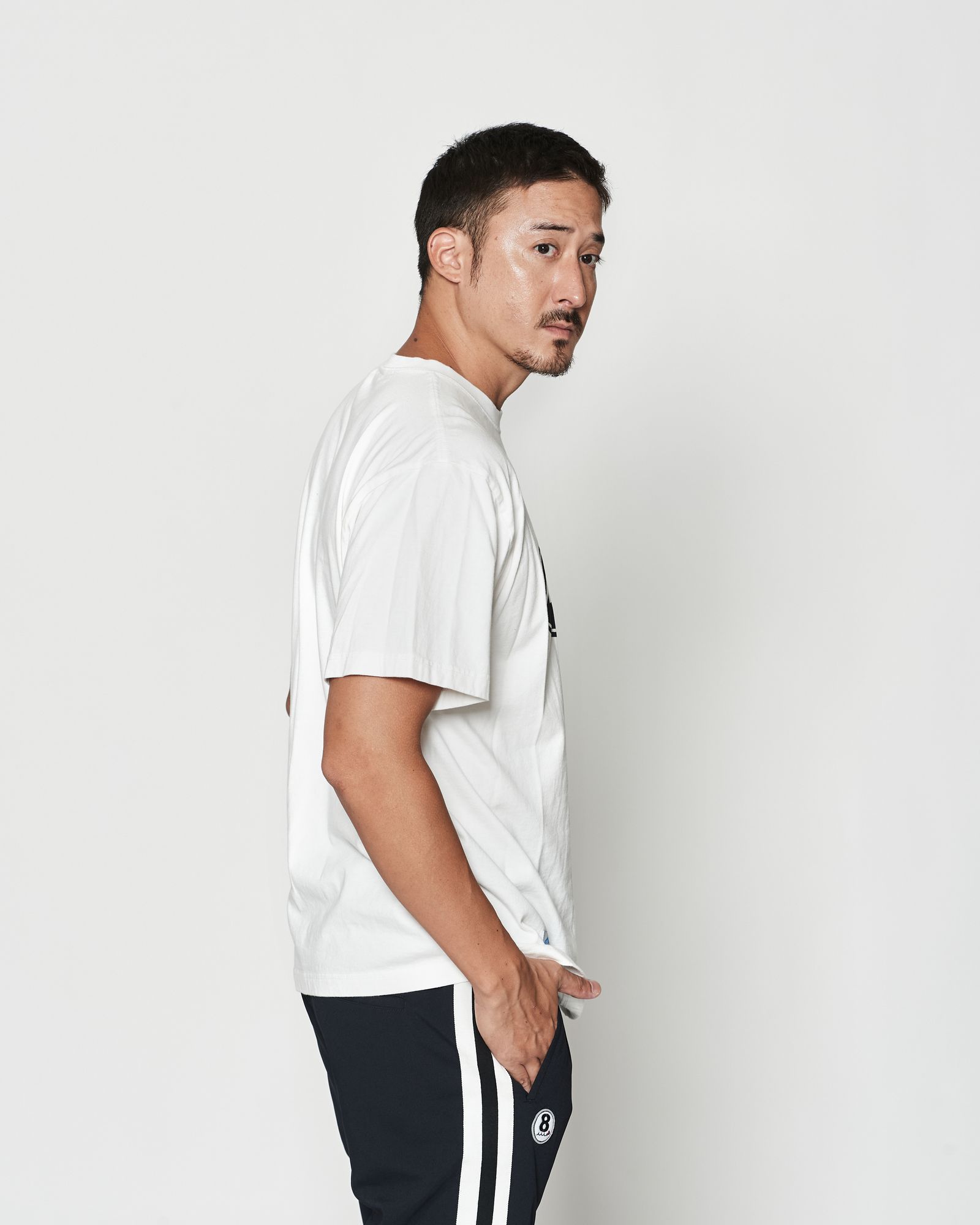 ☆先行予約☆muta MARINE × ACANTHUS  / エイジングサークルロゴTシャツ  /  Aging Circle Logo Tee / WHITE【MA2613】