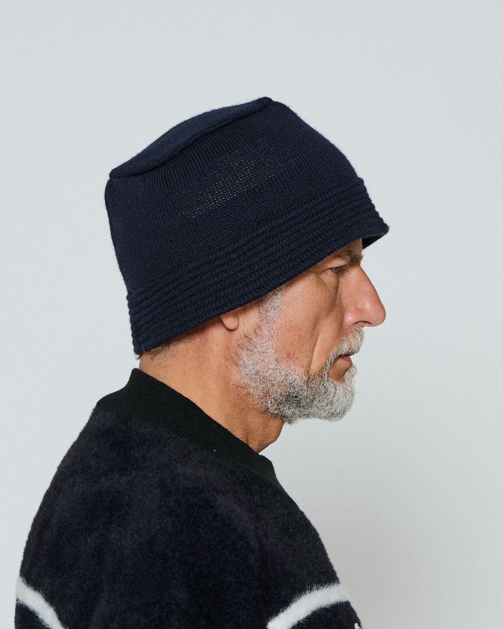 ☆先行予約☆ muta MARINE × ACANTHUS / ニットバケットハット / Wave Logo Knit Bucket Hat / NAVY 【MA2665】