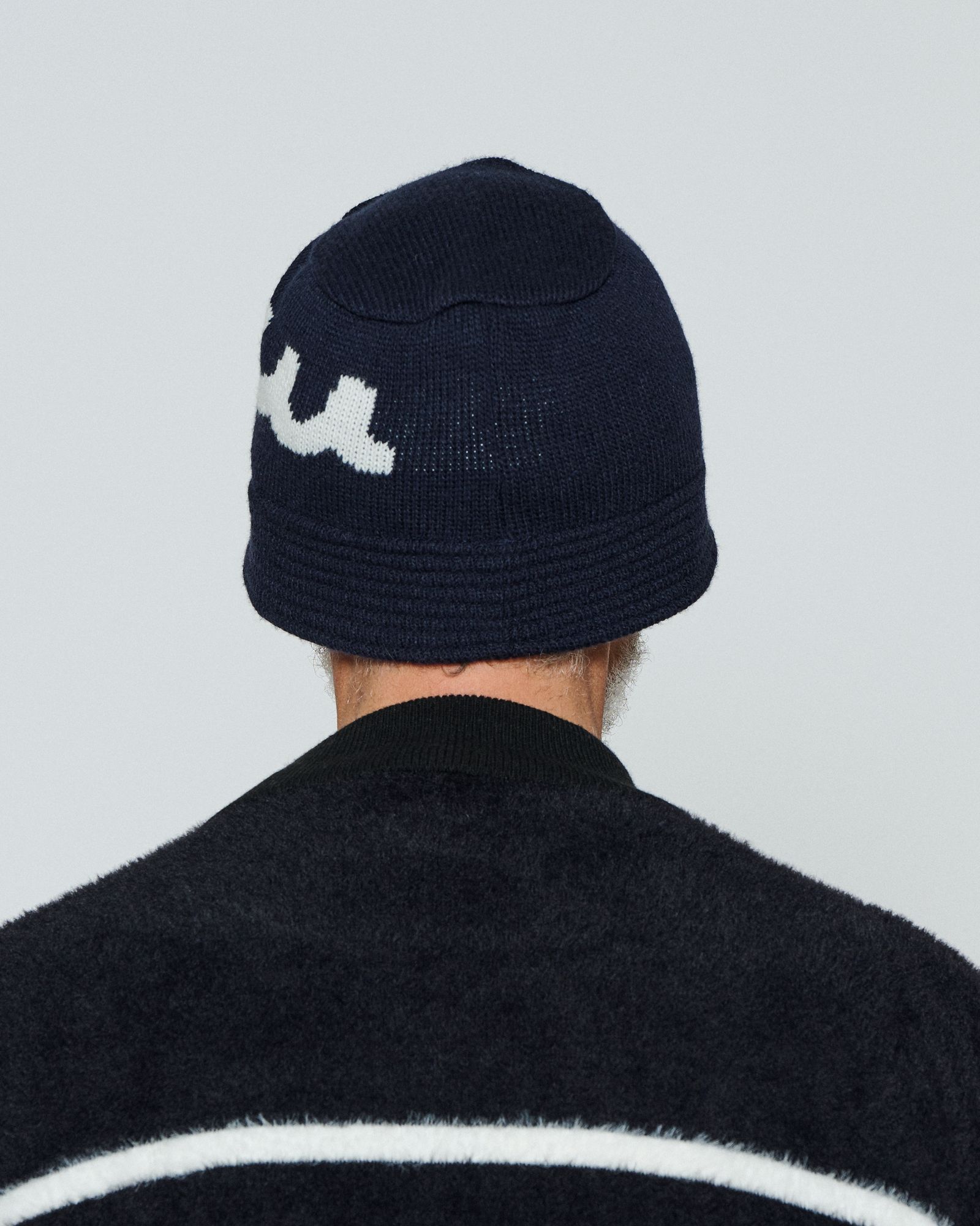 ☆先行予約☆ muta MARINE × ACANTHUS / ニットバケットハット / Wave Logo Knit Bucket Hat / NAVY 【MA2665】