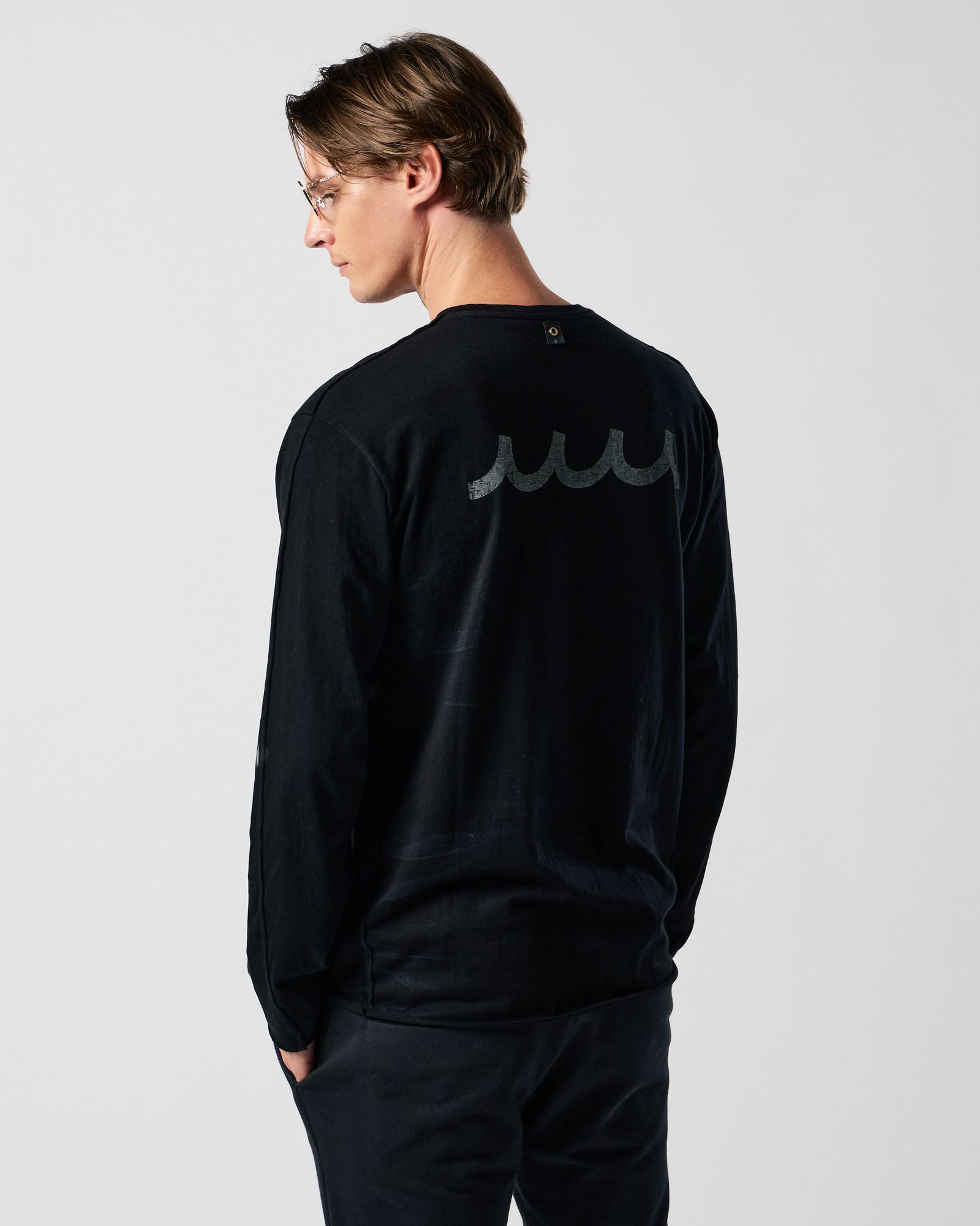 ☆先行予約☆ muta × wjk  / カットオフ クルーネックロングスリーブカットソー / cut-off crew-neck L/S(printed) / DEEP BLACK [708 mw03j]