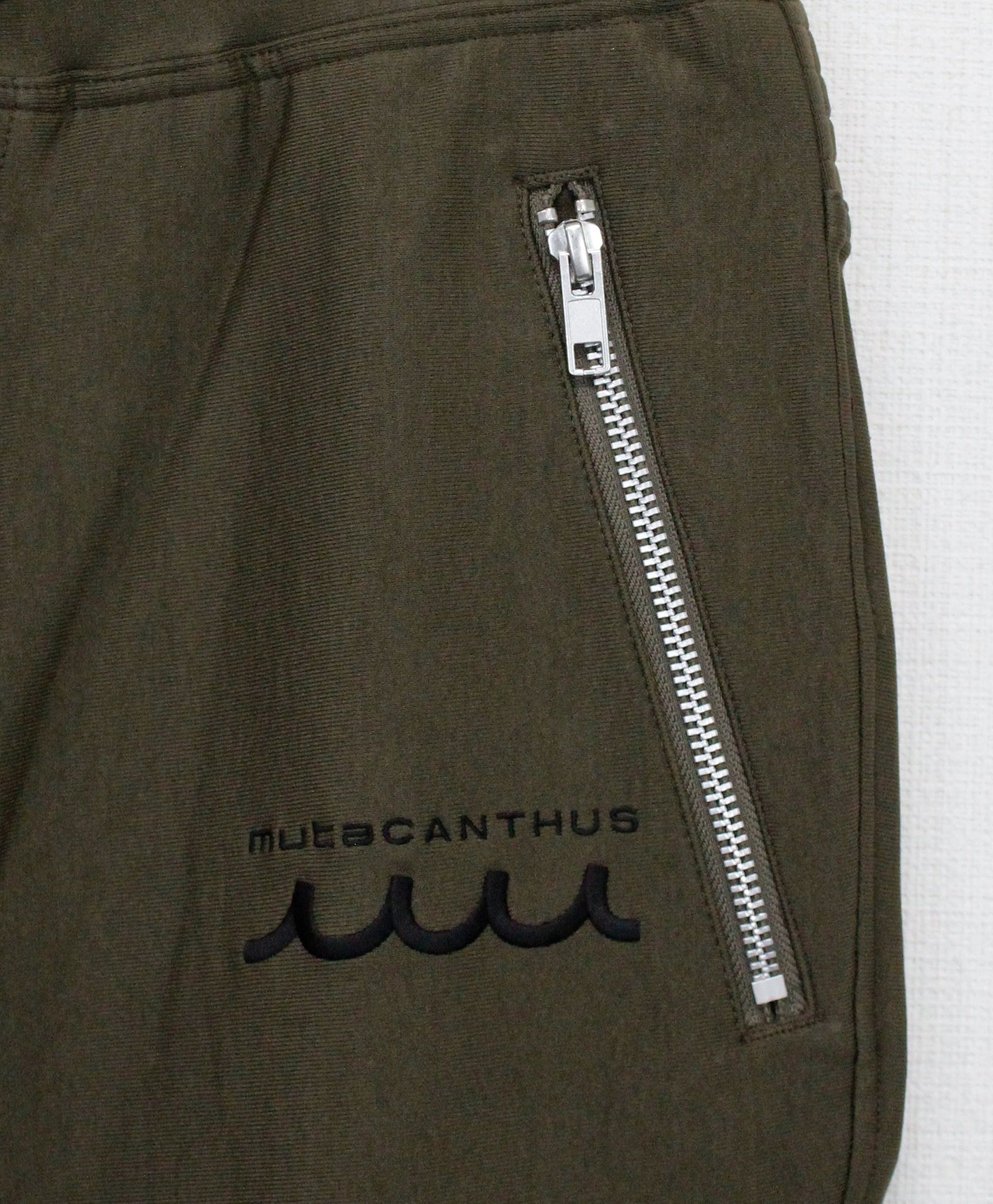 ⭐︎femt LIMITED⭐︎ muta MARINE ×  ACANTHUS / muta HEAT PERFORMA Biker Pants / ヒートパフォーマバイカーパンツ / KHAKI 【MA2533SP】