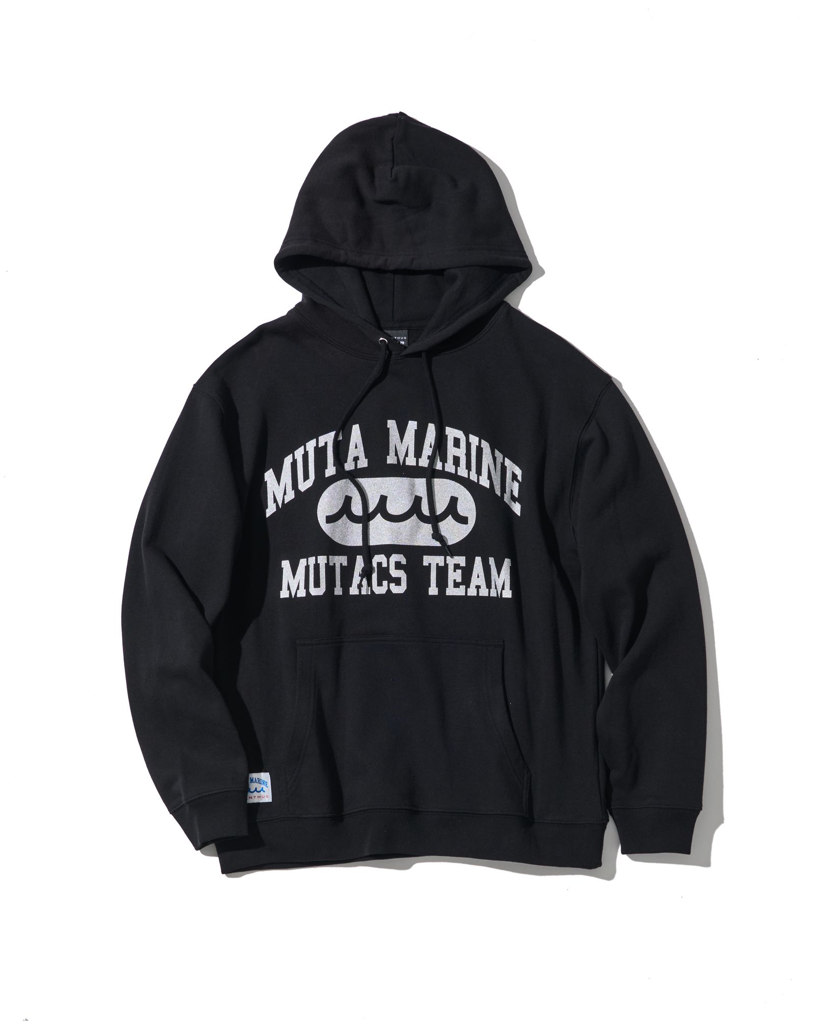 ☆先行予約☆muta MARINE × ACANTHUS  / カレッジロゴ スウェットジップフーディー / パーカー / College Logo Hooded Sweatshirt / BLACK【MA2609】