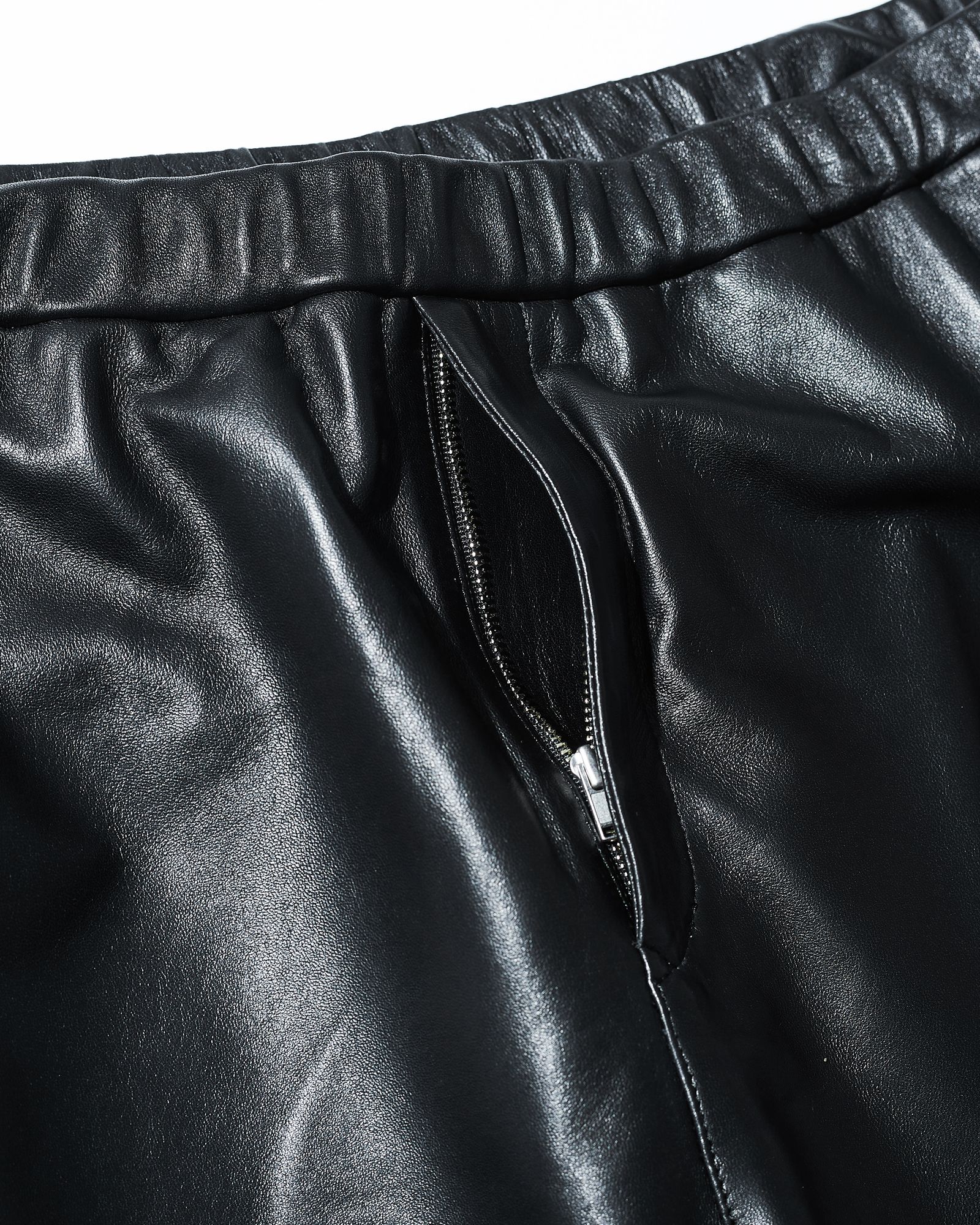 Leather Shorts / レザーショーツ / BLACK / [L2403]