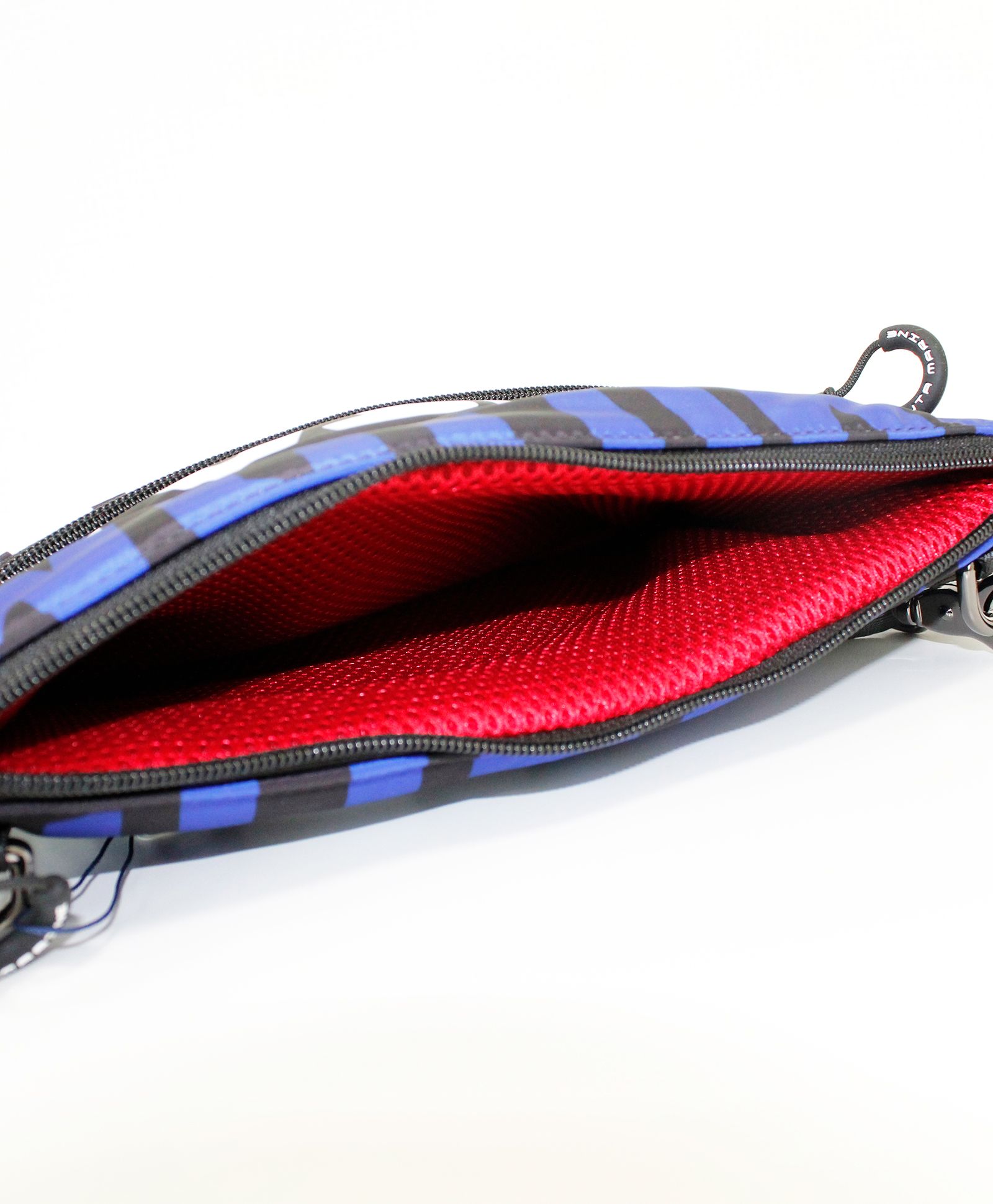 WAVEキルト サコッシュ / レッド [MMSG-241112]