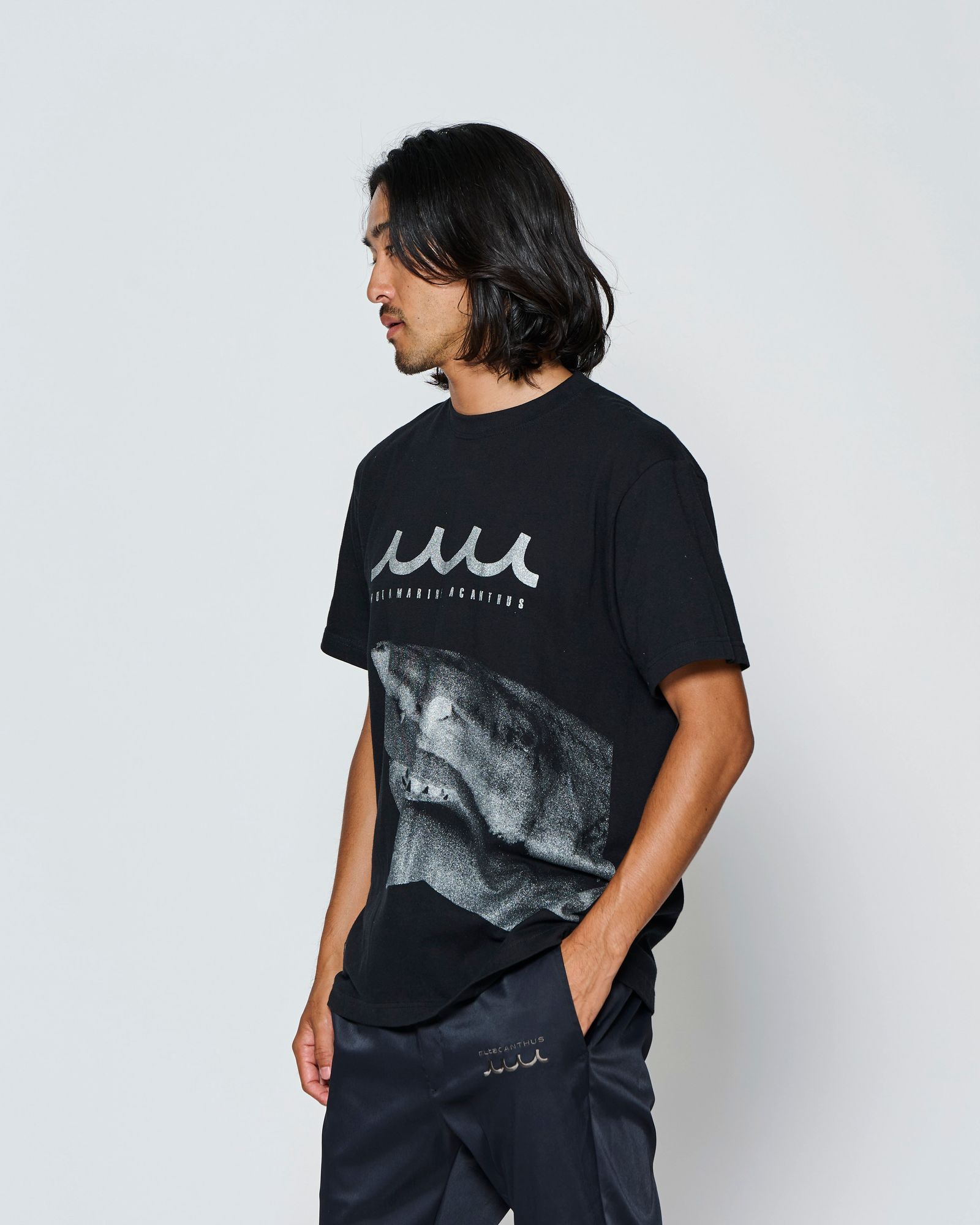 ☆先行予約☆muta MARINE × ACANTHUS  / シャークTシャツ /  Shark Tee / BLACK【MA2717】