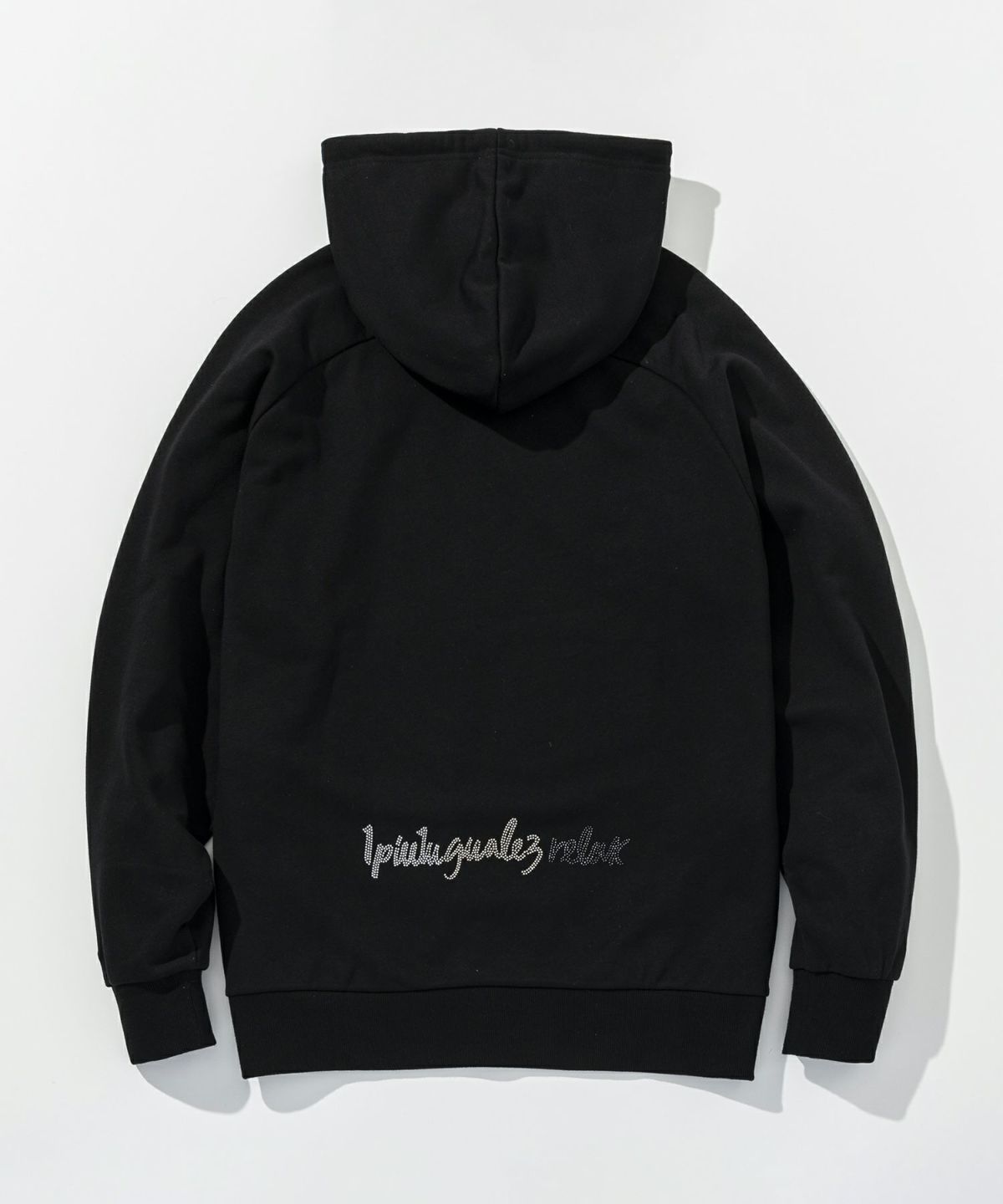 1PIU1UGUALE3 RELAX × Mark Gonzales / グラデーションラインストーンフーディー / パーカー / ブラック【UST-26015】