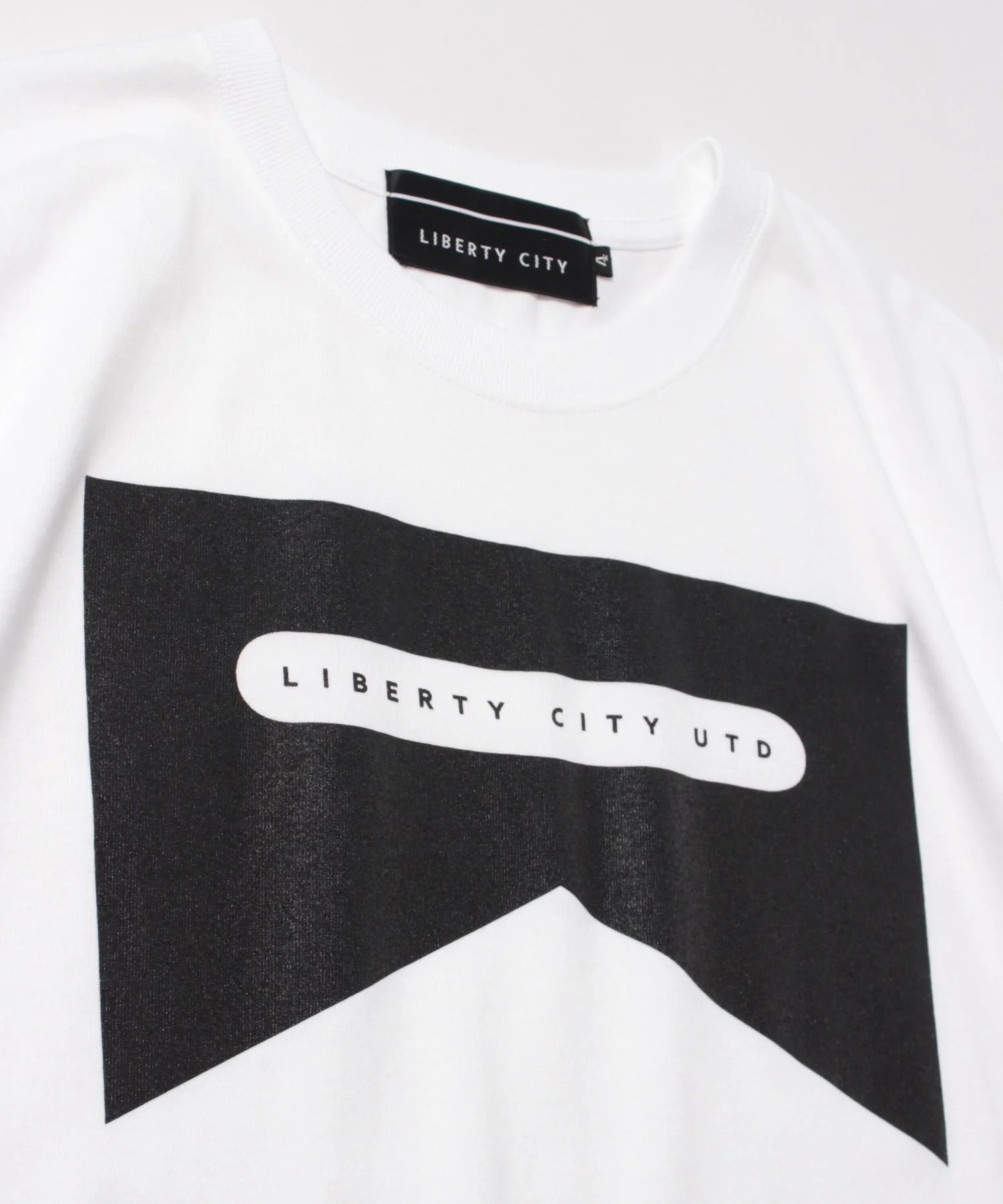 [THE CIGARETTES] Tシャツ / WHITE BLACK [241706MB]