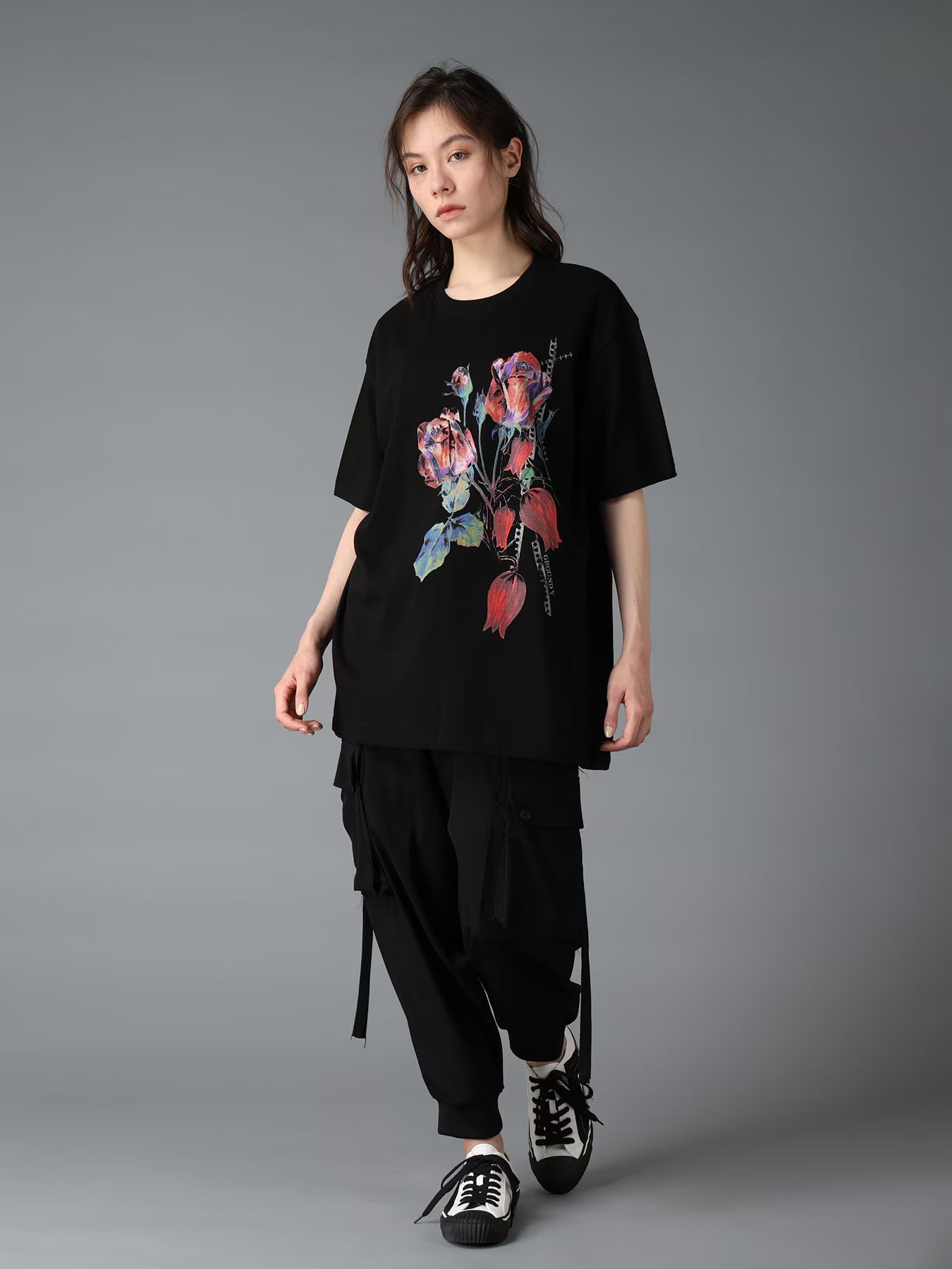 JERSEY ROSE AND TULIP T-SHIRT / BLACK  [GW-T80-070-2]