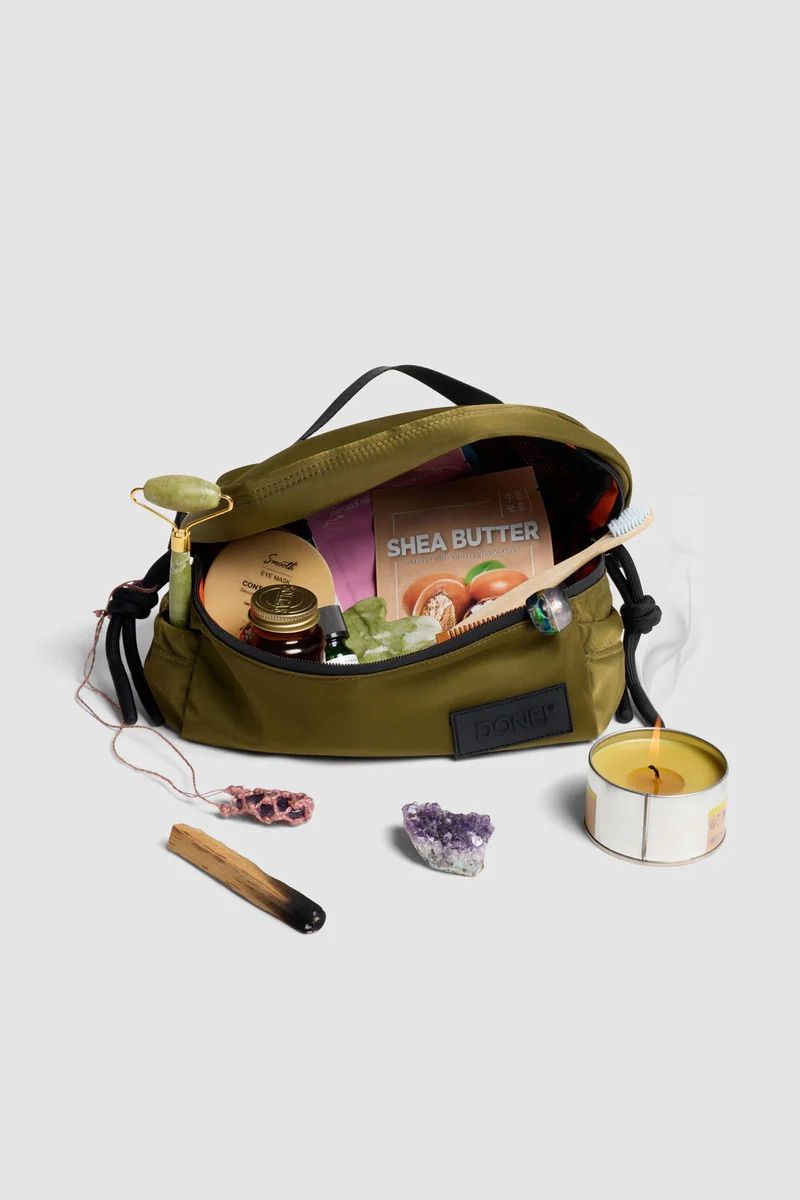 バイタルケース  / ポーチ / ナイロン / ヴェルドーネ（オリーブグリーン) [BEVIRU003 VERDE]