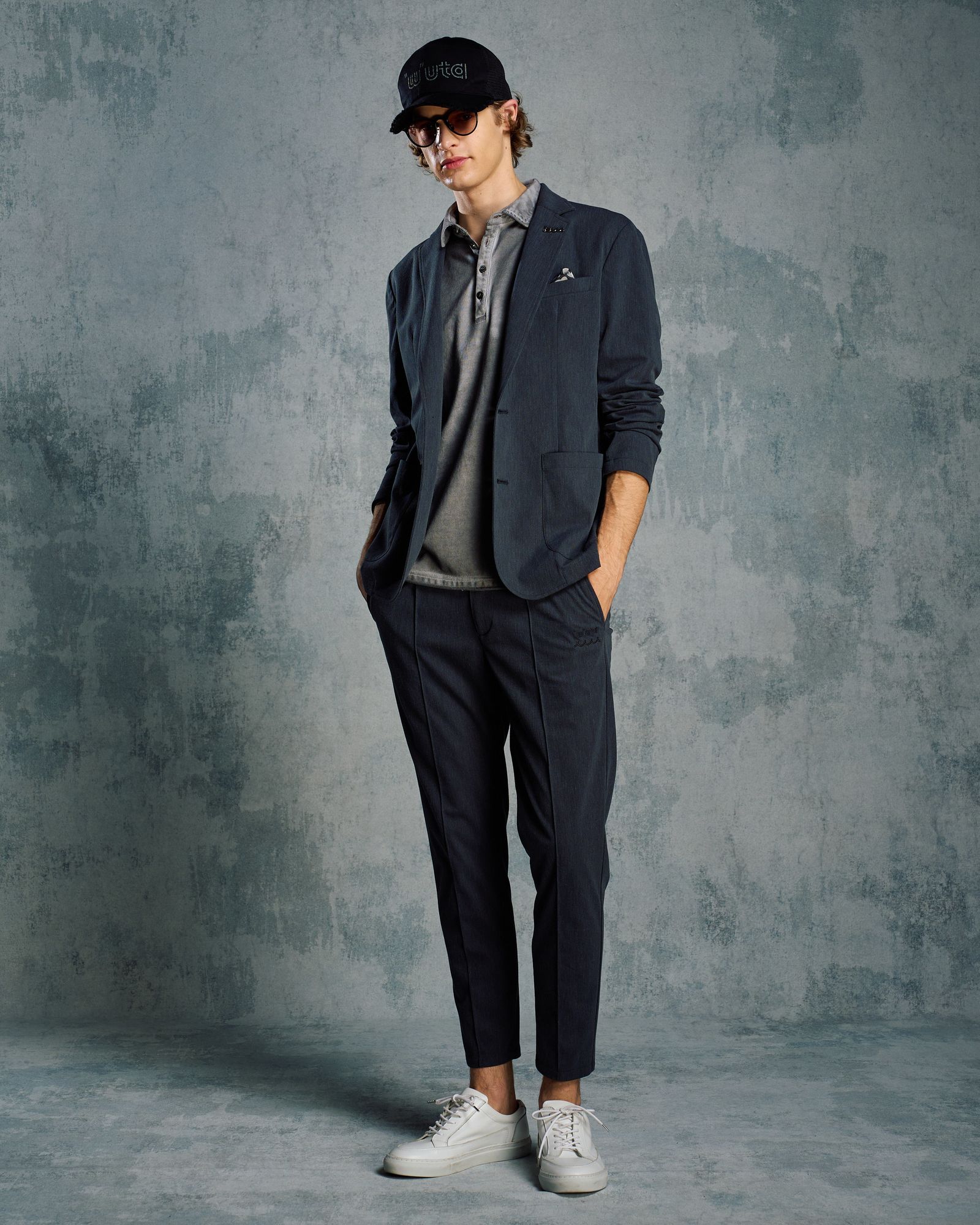 ☆先行予約☆ muta × wjk  / ピンタック イージースラックス / smart pin-tuck slacks  / CHARCOAL [501 mw01i]