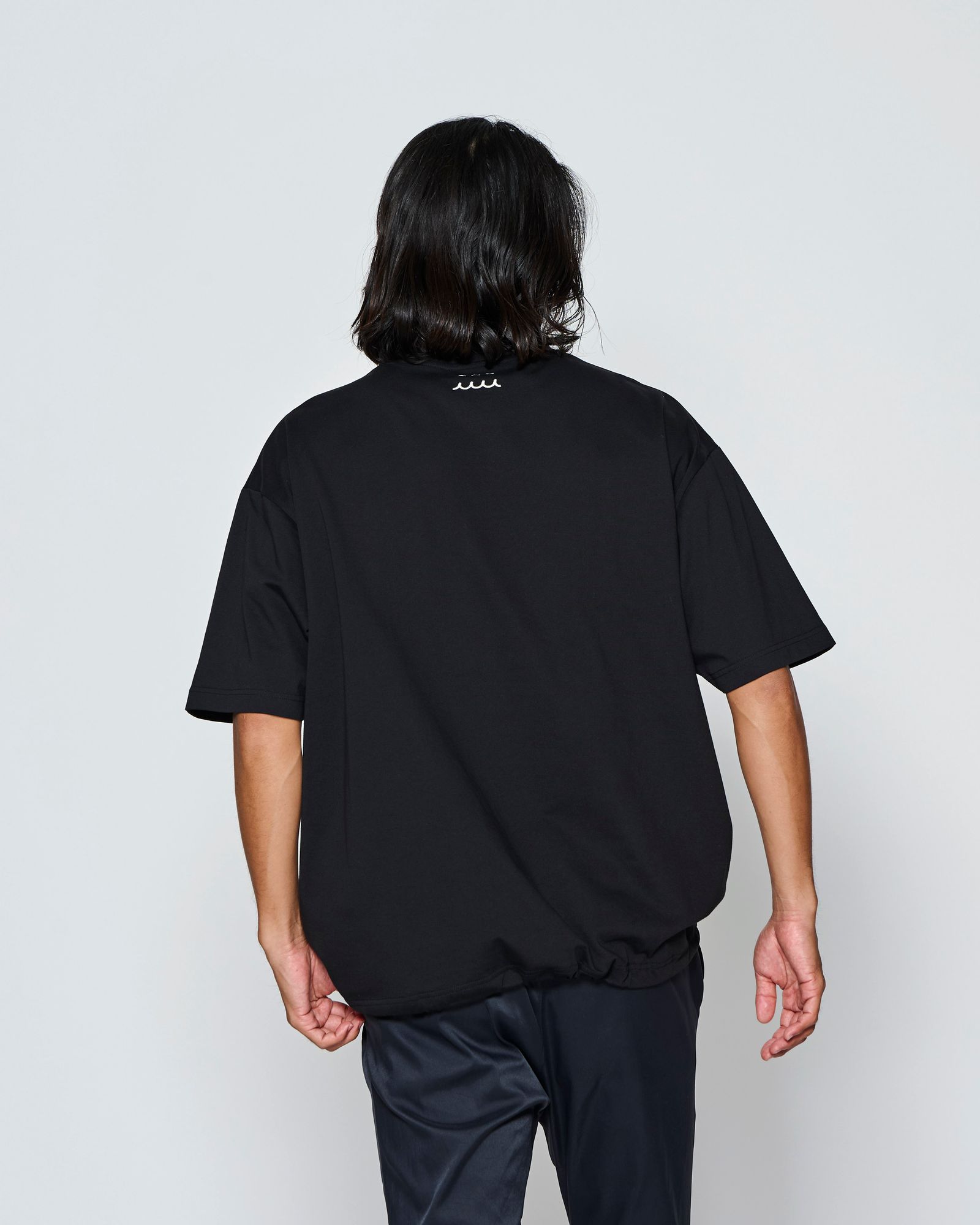 ☆先行予約☆muta MARINE × ACANTHUS  / ドローコード付きポケットTシャツ /  Drawstring Pocket Tee / BLACK【MA2724】