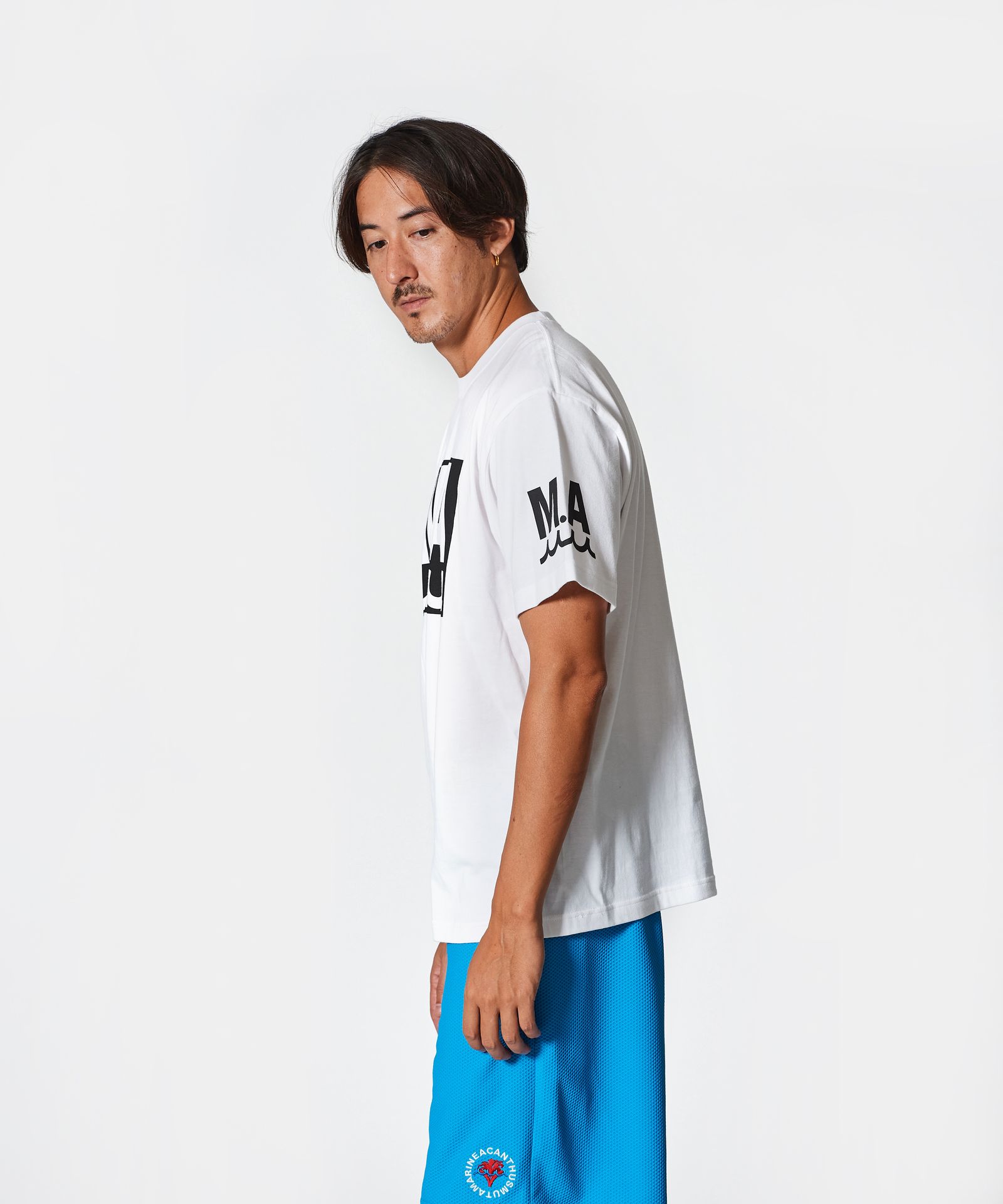 ACANTHUS × muta MARINE / muta MA Logo Tee / ロゴTシャツ / WHITE 【MA2514】
