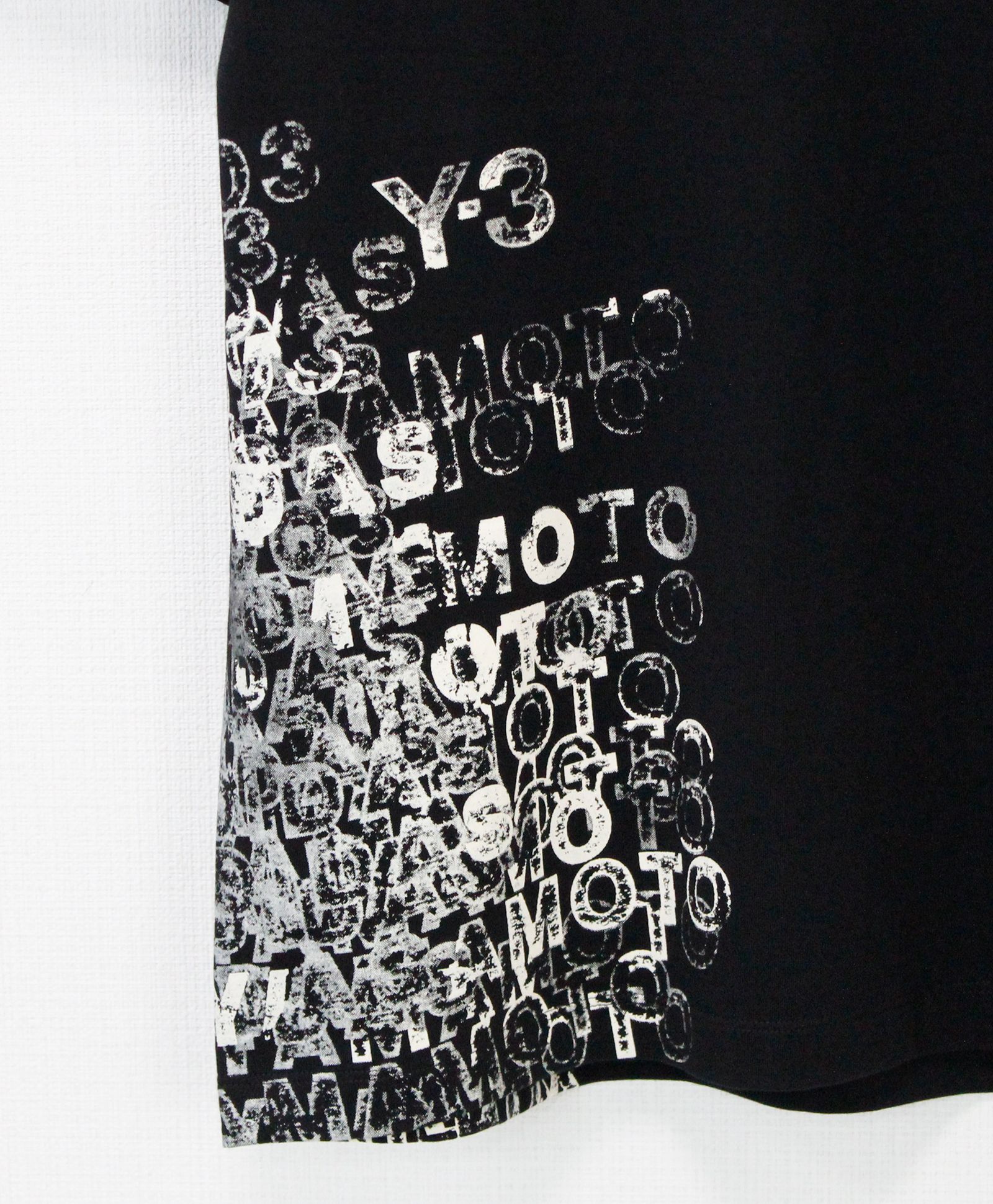 グラフィックショートスリーブTシャツ / Y-3 GFX SHORT SLEEVE TEE / BLACK [KR2223-APPS26]