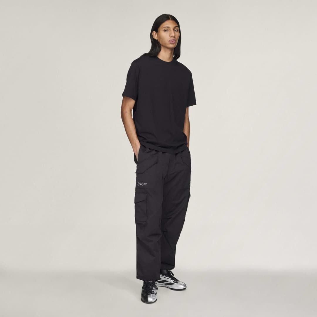 ハーフ スリーブ ティー /  Y-3 MERCEDES - AMG PETRONAS FORMULA 1 TEAM LOGO STACK SHORT SLEEVE TEE / BLACK [KR2373-APPS26]