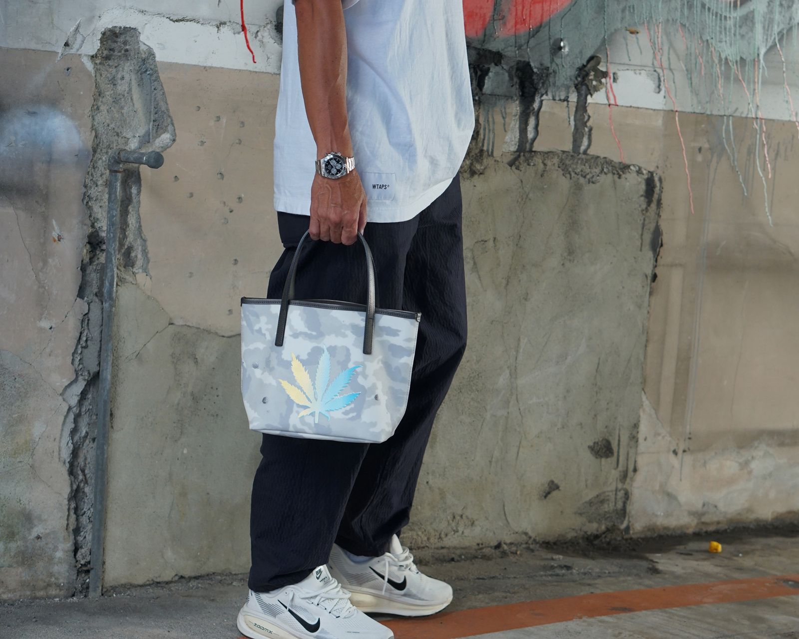 ☆予約商品☆GENTIL BANDIT 14th Anniv. Ltd トートバッグPM / ホワイトカモ×ガンメタル（ブルーリーフ） [GBLP14-PM-WGRB]