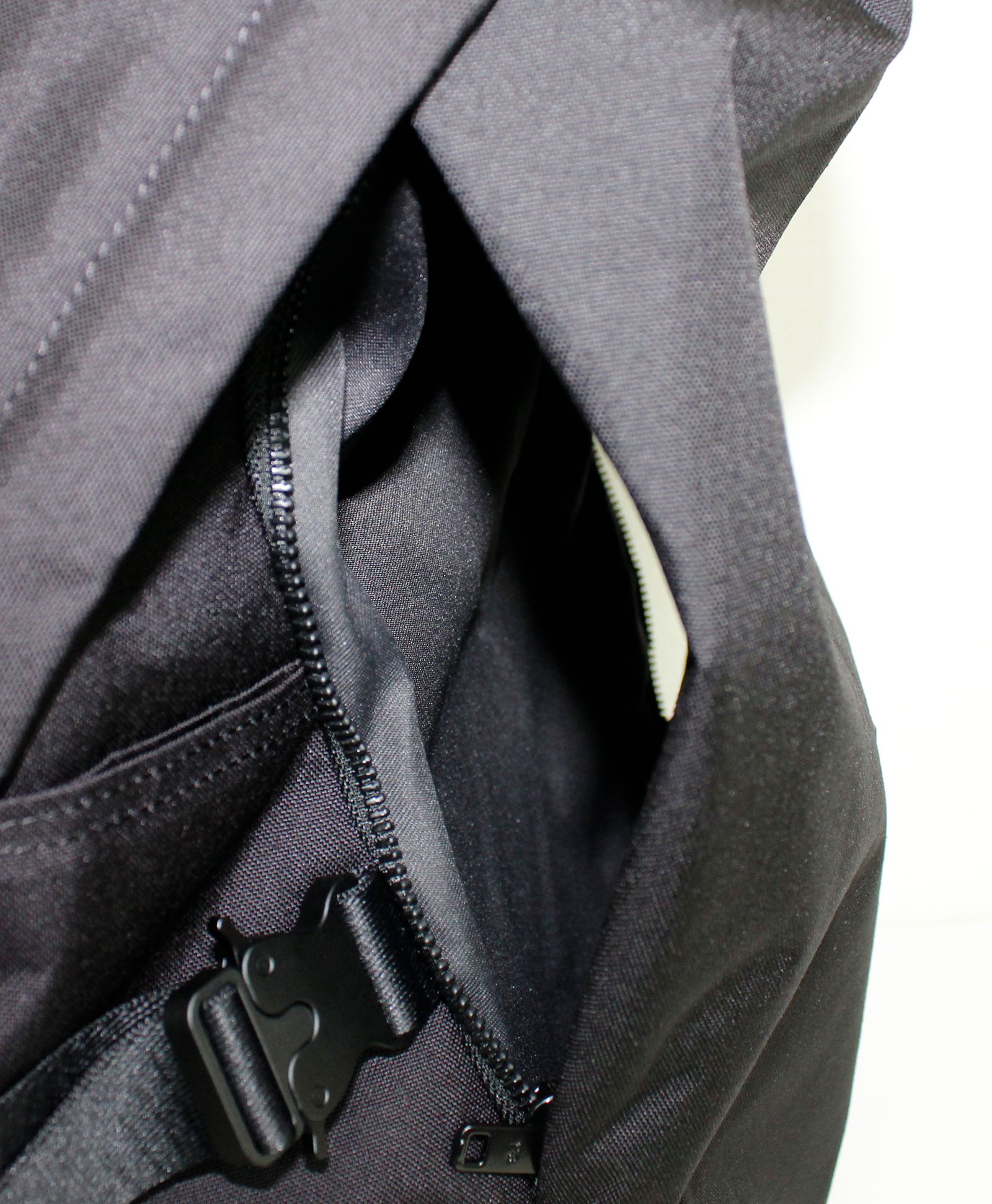 バックパック / Y-3 BACKPACK / BLACK [JW6215-ACCA25]