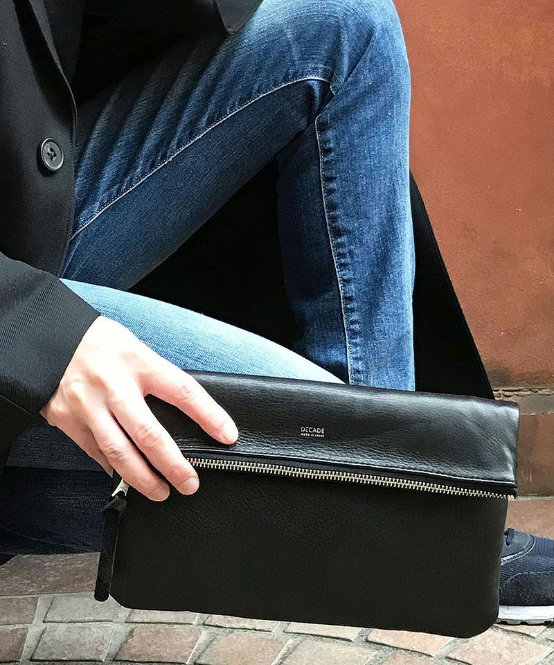 オイルドカウレザー・2wayミニクラッチショルダー / ブラック / Oiled Cow Leather 2way Mini Clutch Shoulder  / Black【DCD-01144】