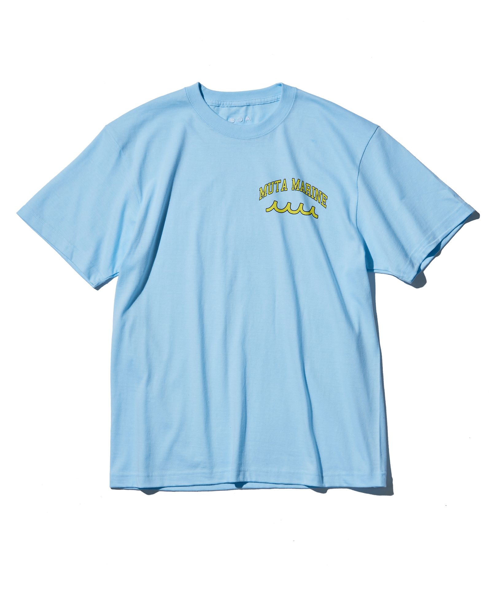 ACANTHUS × muta MARINE / muta College Logo Tee / ロゴTシャツ / SAX 【MA2528】