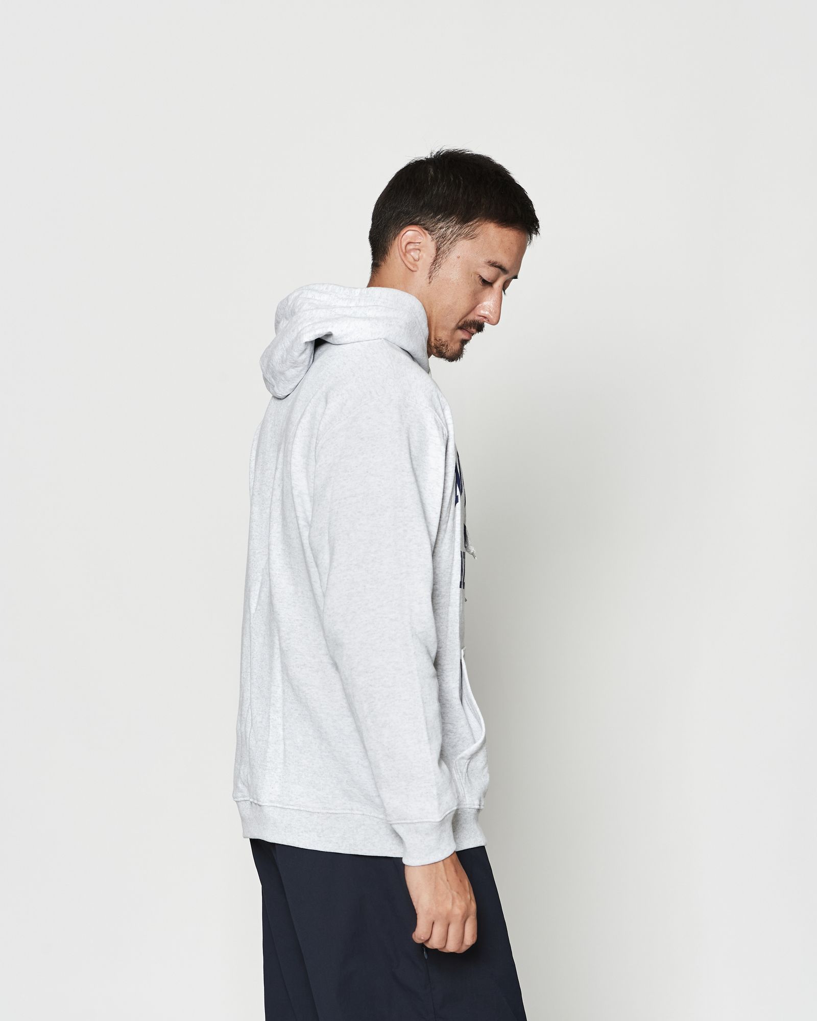 ☆先行予約☆muta MARINE × ACANTHUS  / カレッジロゴ スウェットジップフーディー / パーカー / College Logo Hooded Sweatshirt / ASH GREY【MA2609】