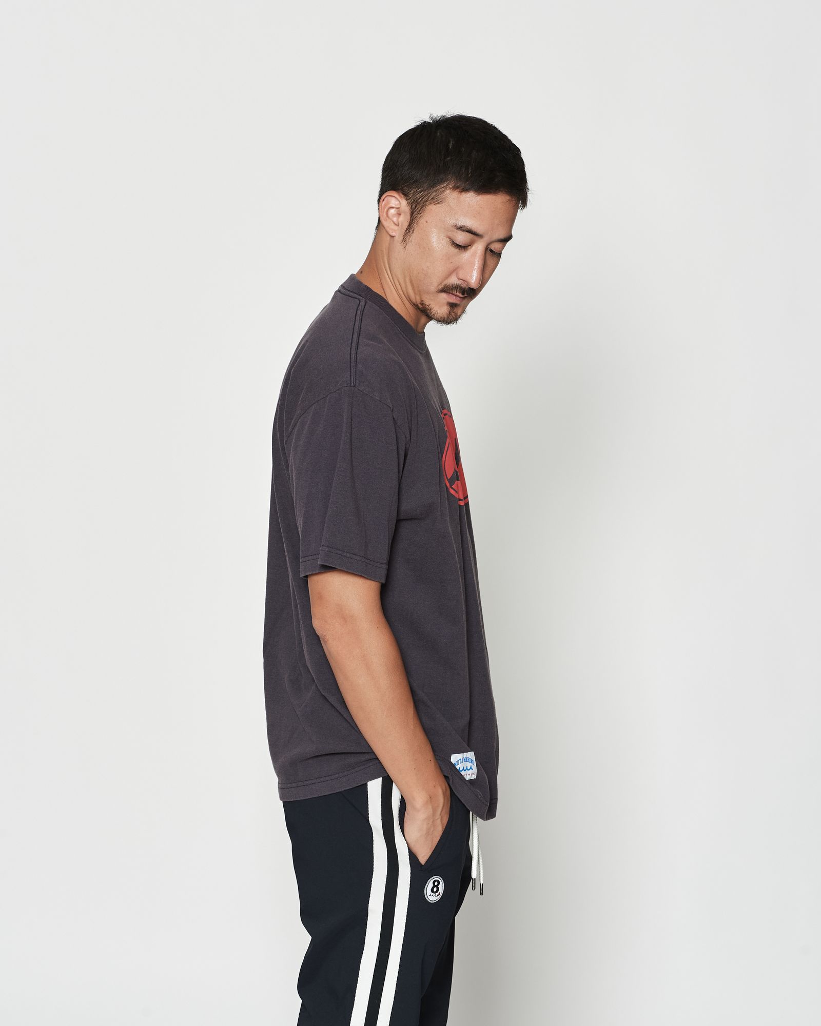 ☆先行予約☆muta MARINE × ACANTHUS  / エイジングサークルロゴTシャツ  /  Aging Circle Logo Tee / NAVY【MA2613】