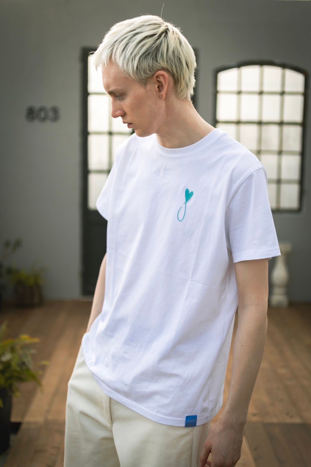 Tシャツ / Tiphanie / WHITE x BLUE