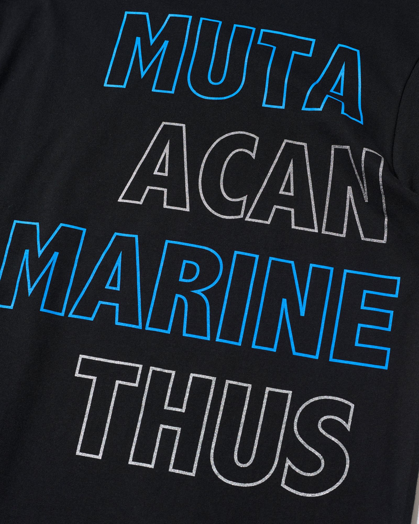 ☆先行予約☆muta MARINE × ACANTHUS  / マルチプリントTシャツ /  Multi Print Tee / BLACK【MA2715】