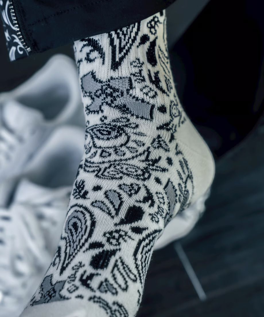 ソックス / Original Paisley Socks / WHITE&BLACK [BE202-SSO]