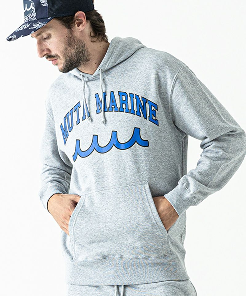 ACANTHUS - ACANTHUS x muta MARINE / College Logo Hooded Sweatshirt