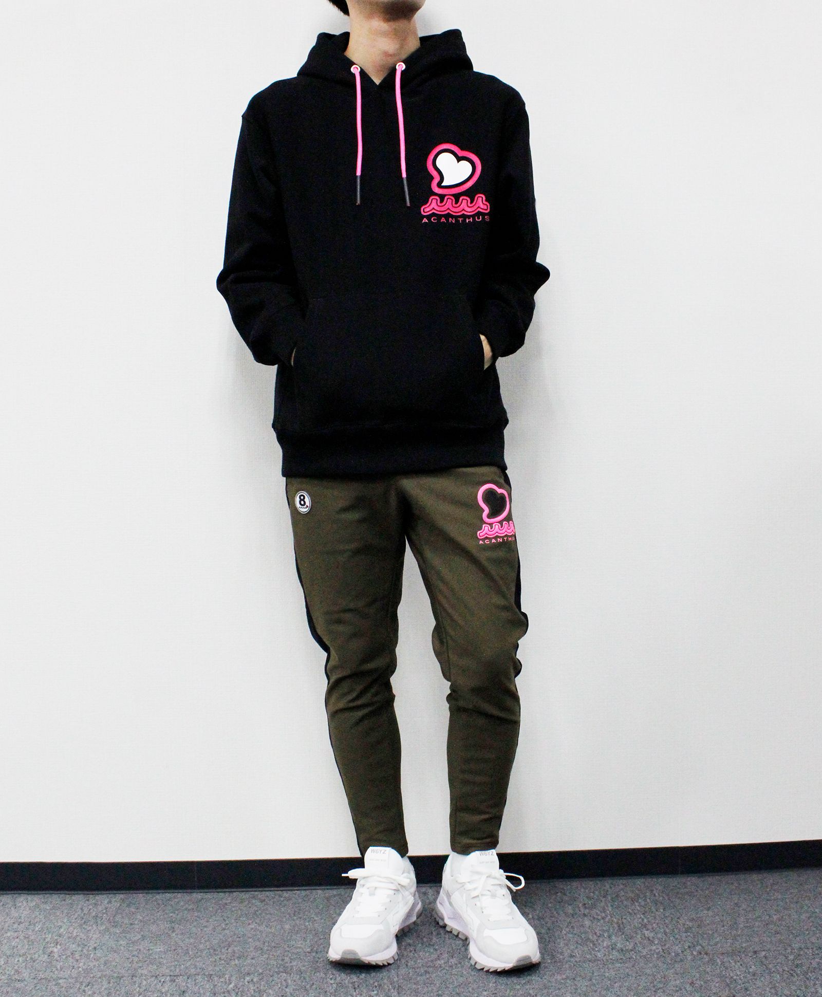 ⭐︎femt LIMITED⭐︎ muta MARINE × ACANTHUS  / muta sweet Logo HEAT PERFORMA Sideline Pants / ヒートパフォーマサイドラインパンツ / KHAKI【MA2548SP】